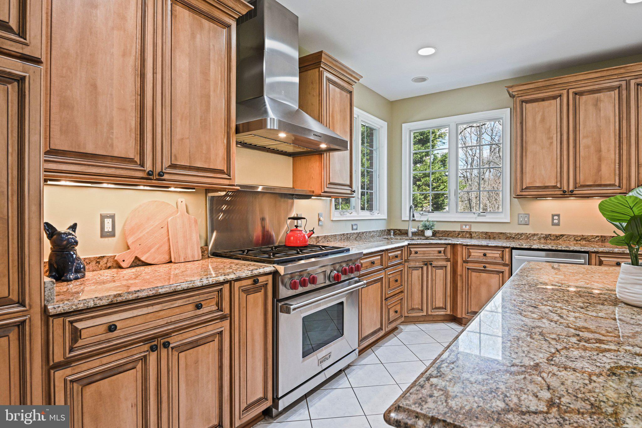 SPRING LAKE - Residential