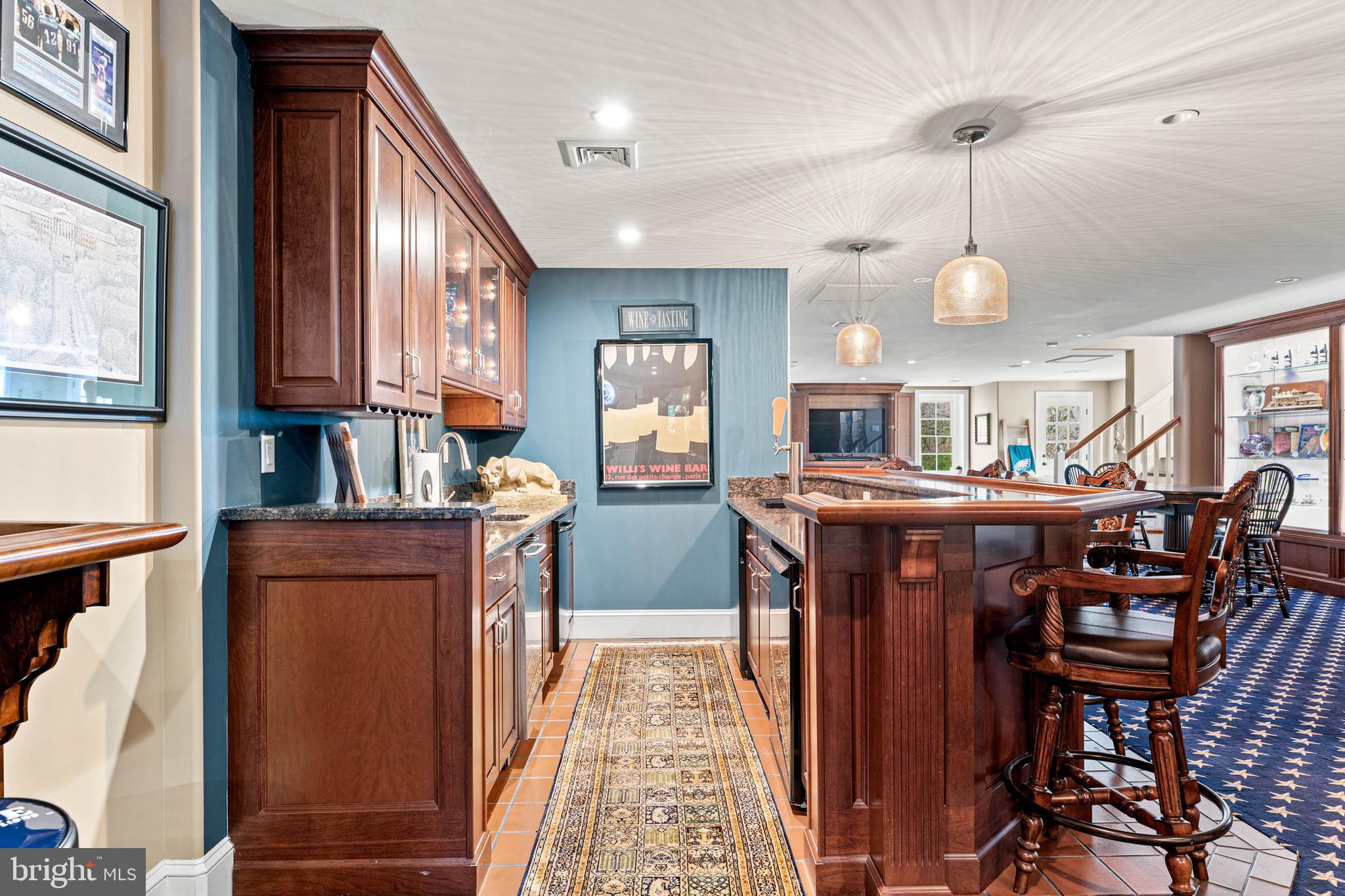 LEOPARD FARMS - Residential