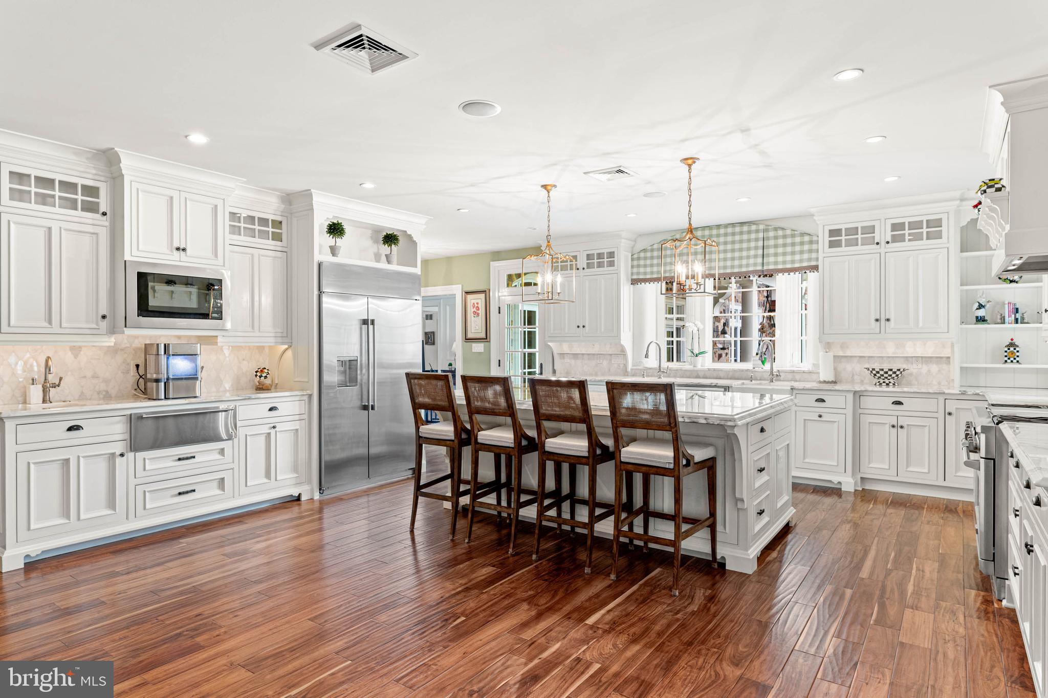 LEOPARD FARMS - Residential