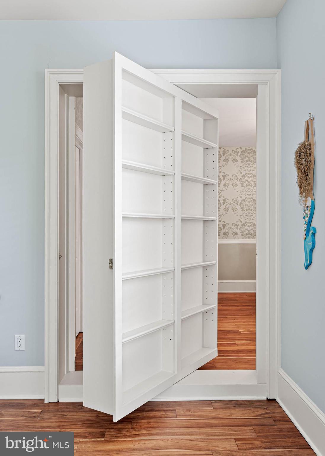 LEOPARD FARMS - Residential