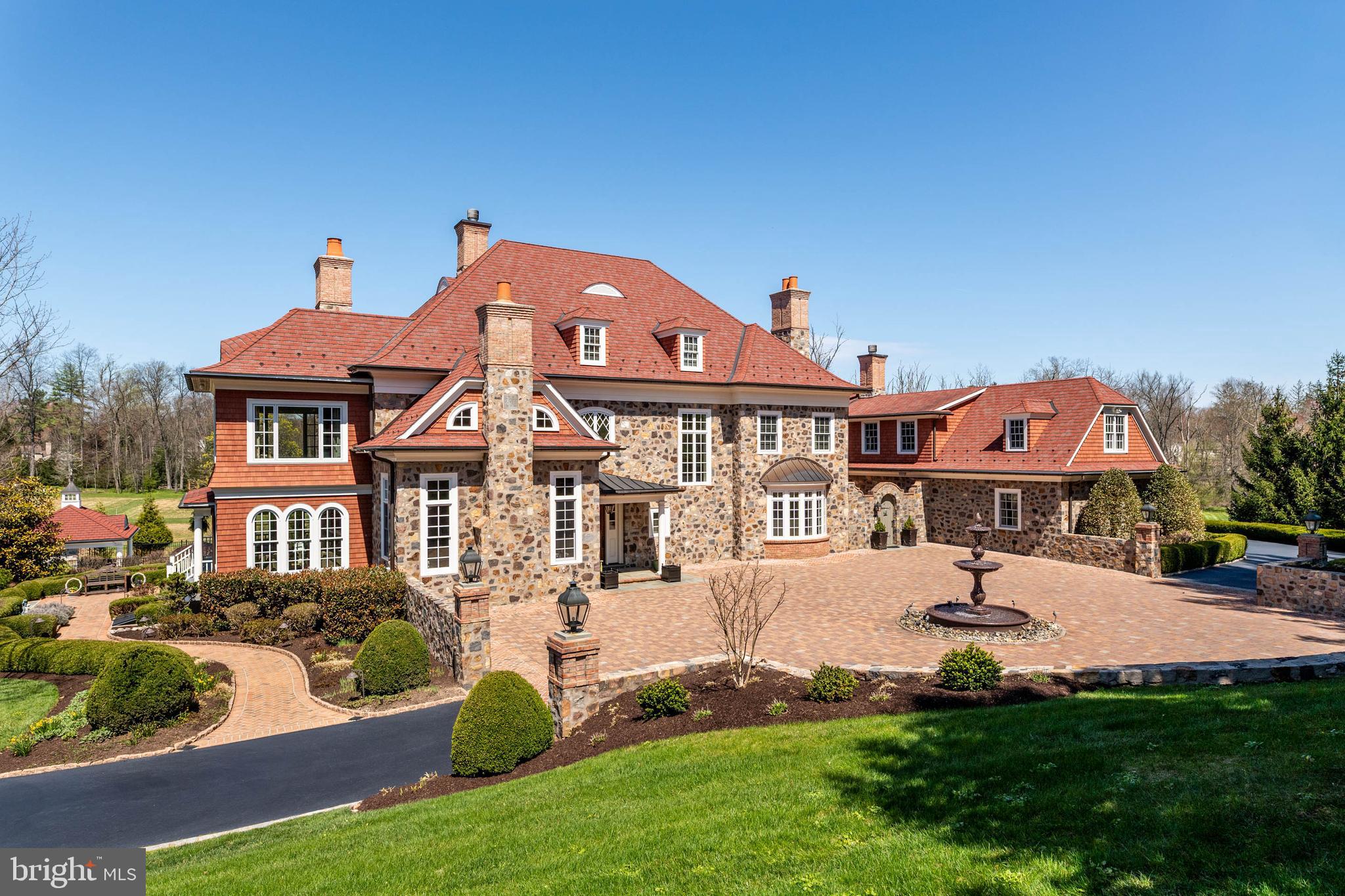 LEOPARD FARMS - Residential