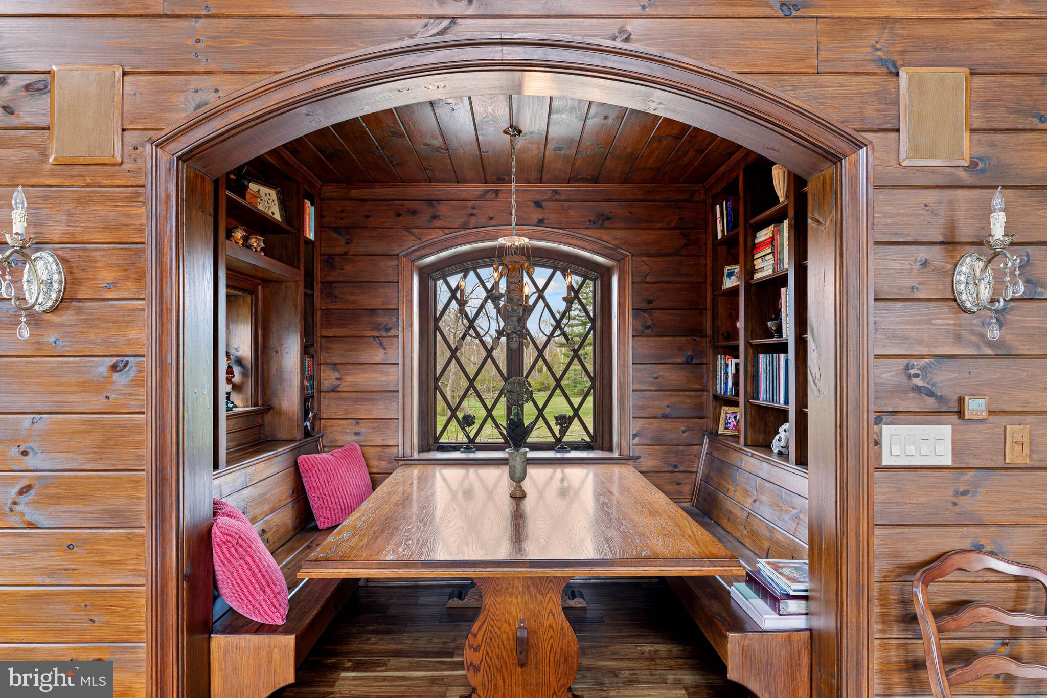 LEOPARD FARMS - Residential