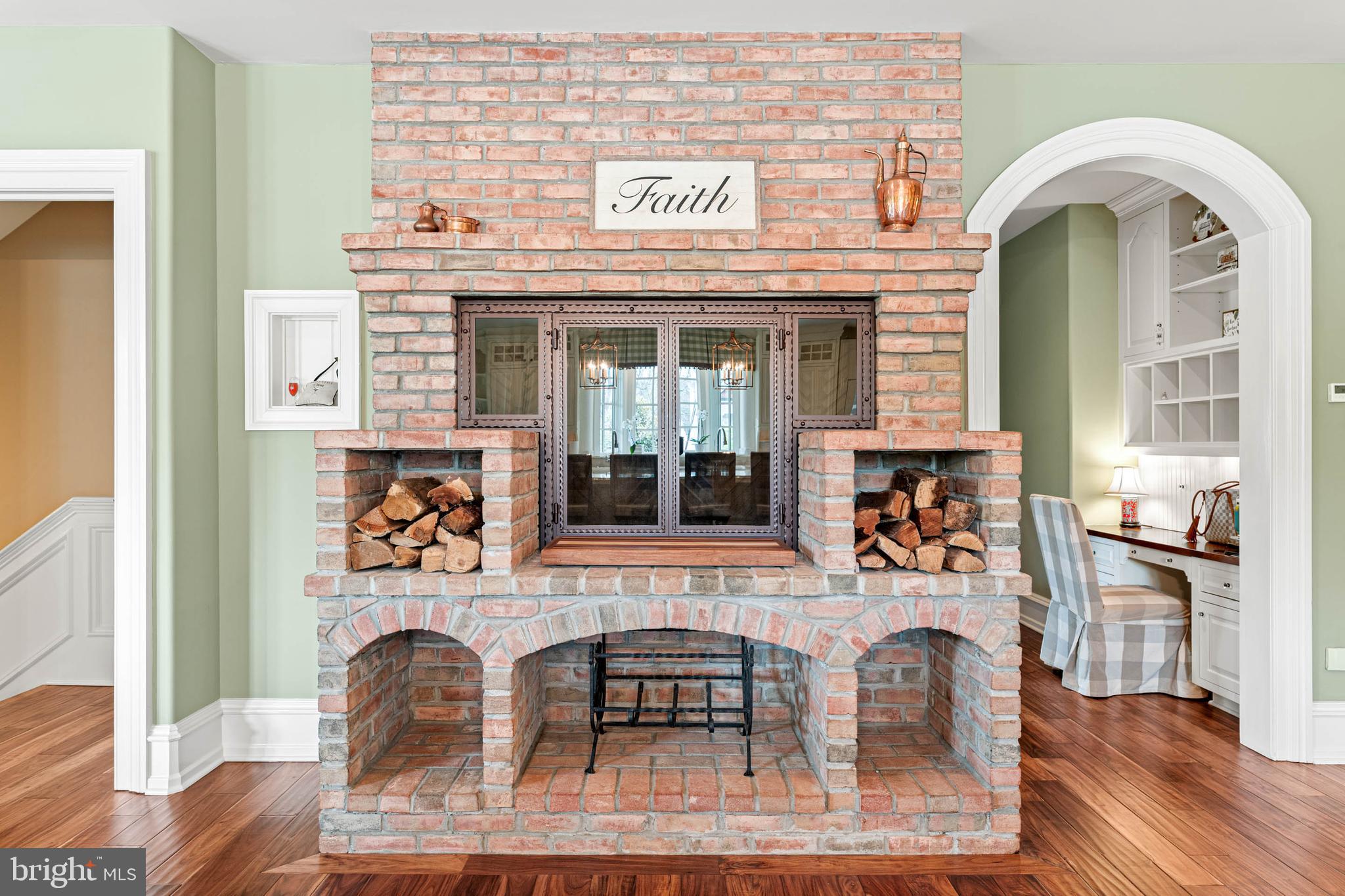 LEOPARD FARMS - Residential