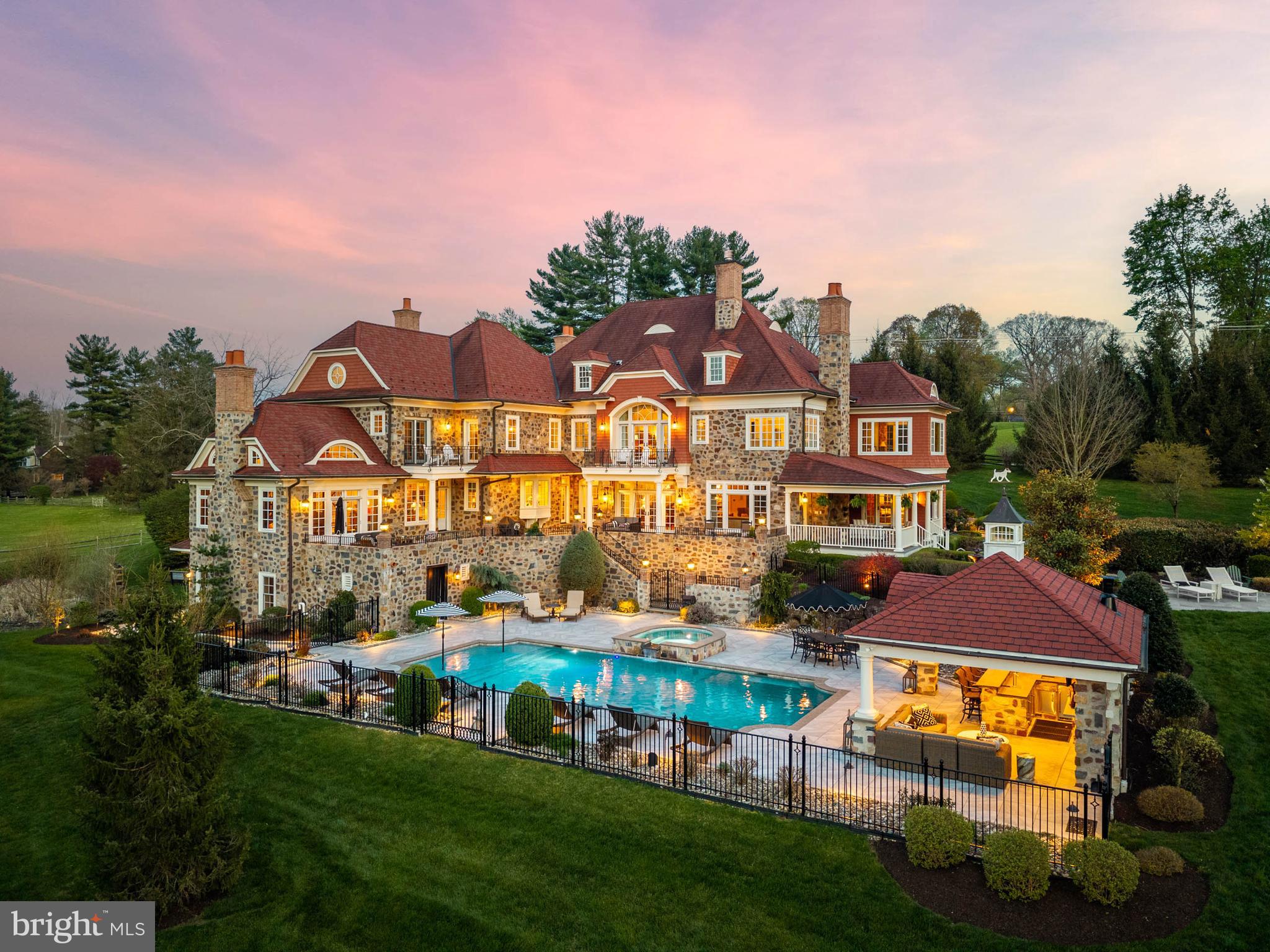 LEOPARD FARMS - Residential