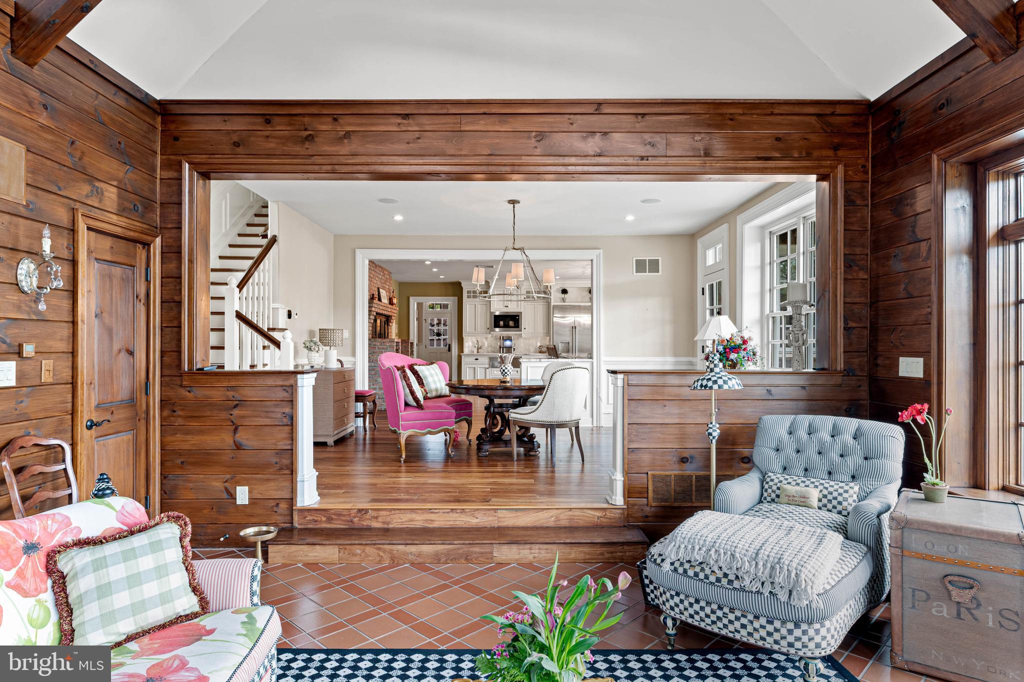 LEOPARD FARMS - Residential