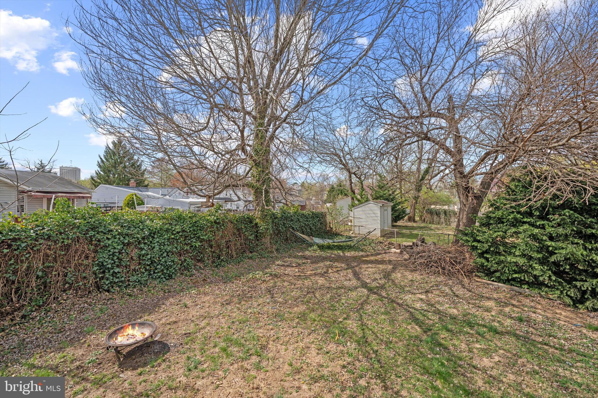 HARRIETT PARK - Residential Lease