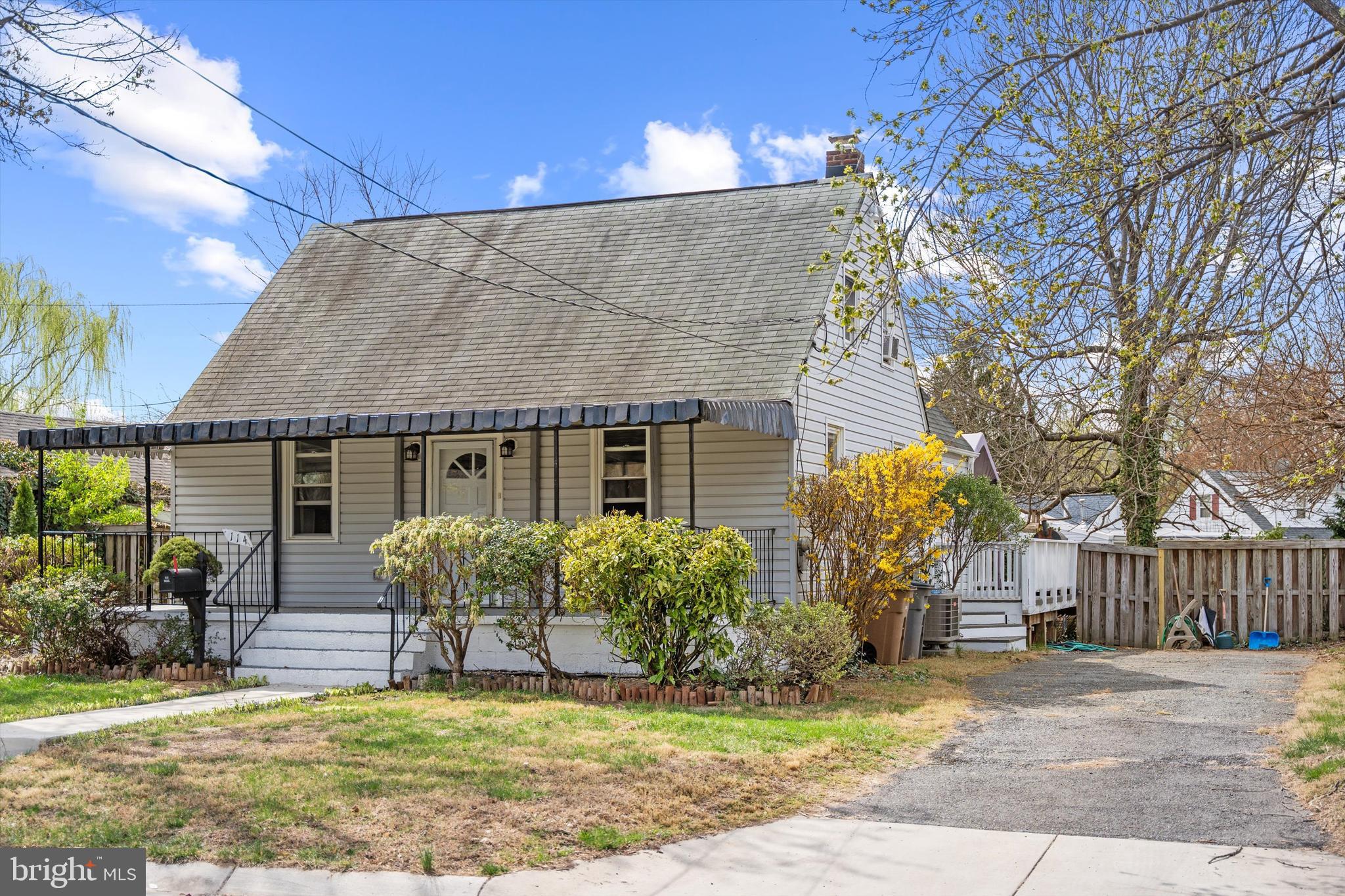 HARRIETT PARK - Residential Lease