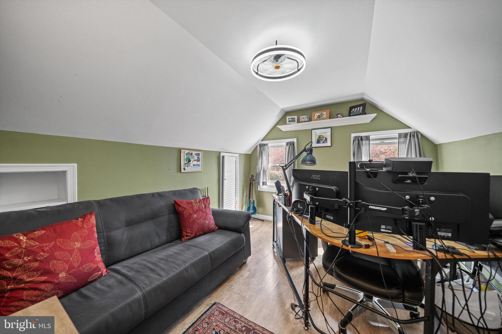 HARRIETT PARK - Residential Lease