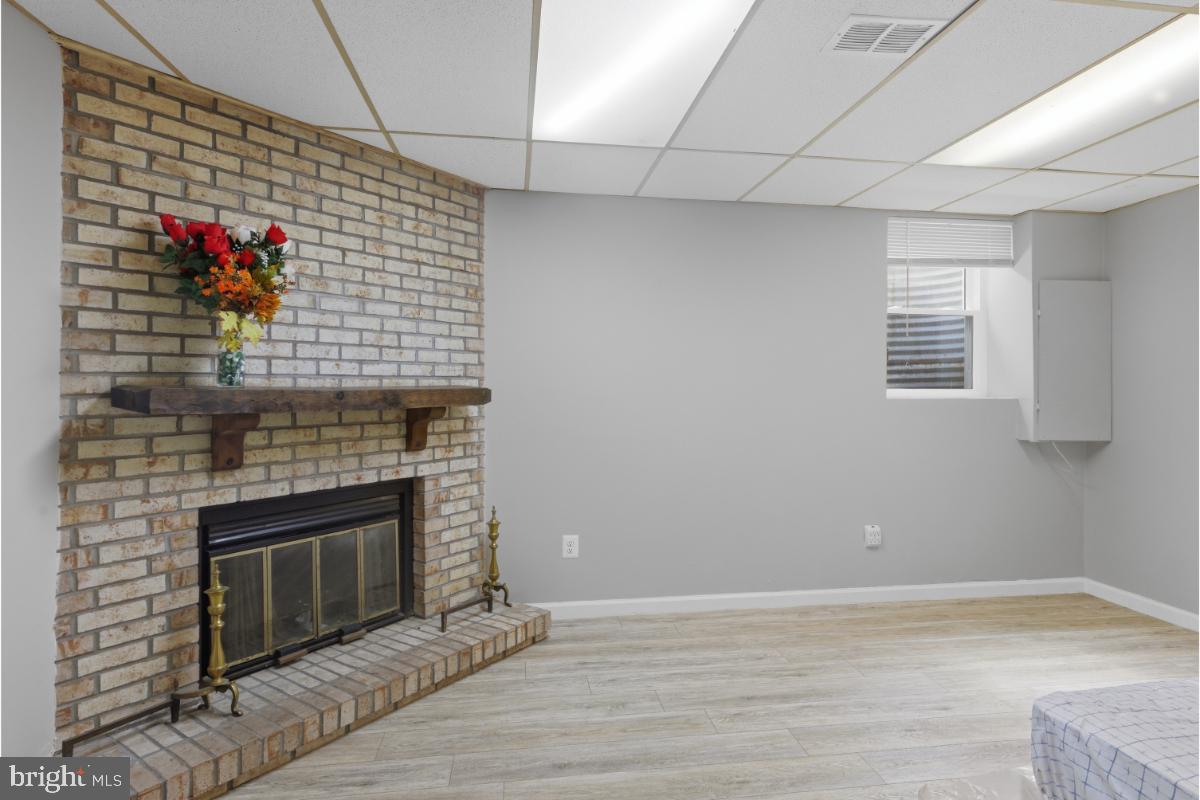 SUGARLAND RUN - Residential