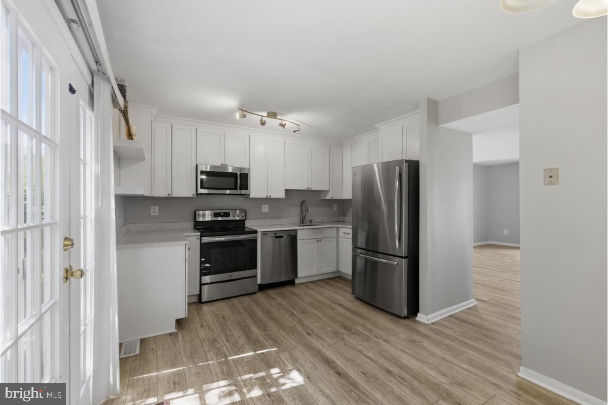SUGARLAND RUN - Residential