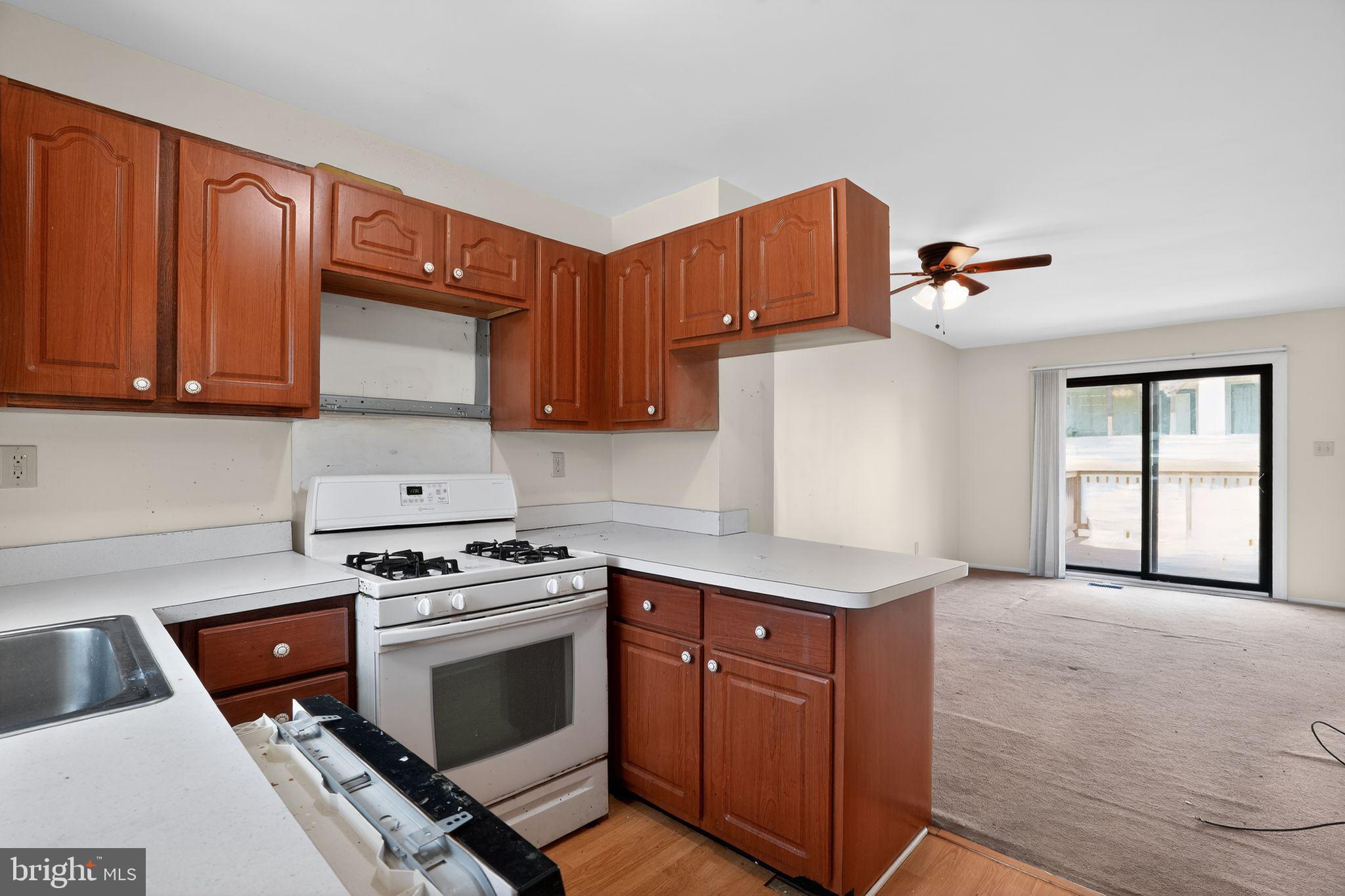 547 CANTERBURY ROAD