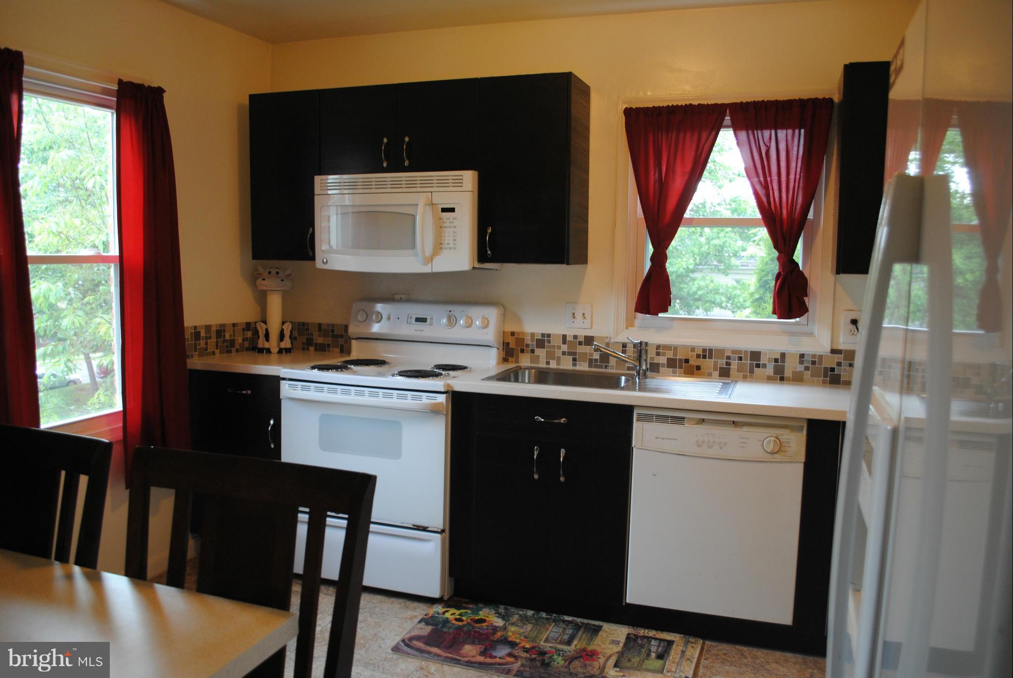 GEORGETOWN VILLAGE - Residential