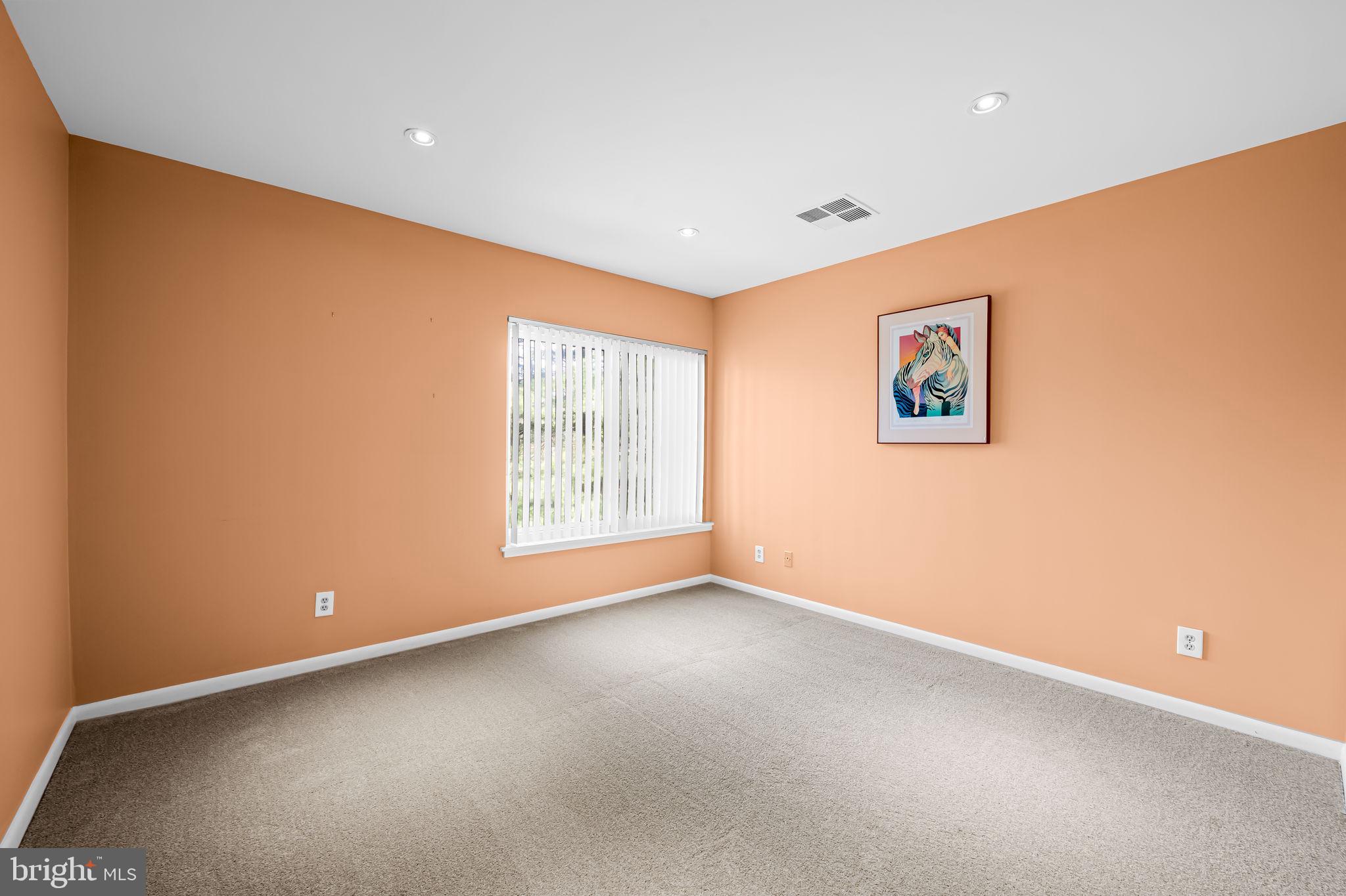 ANNEN WOODS - Residential