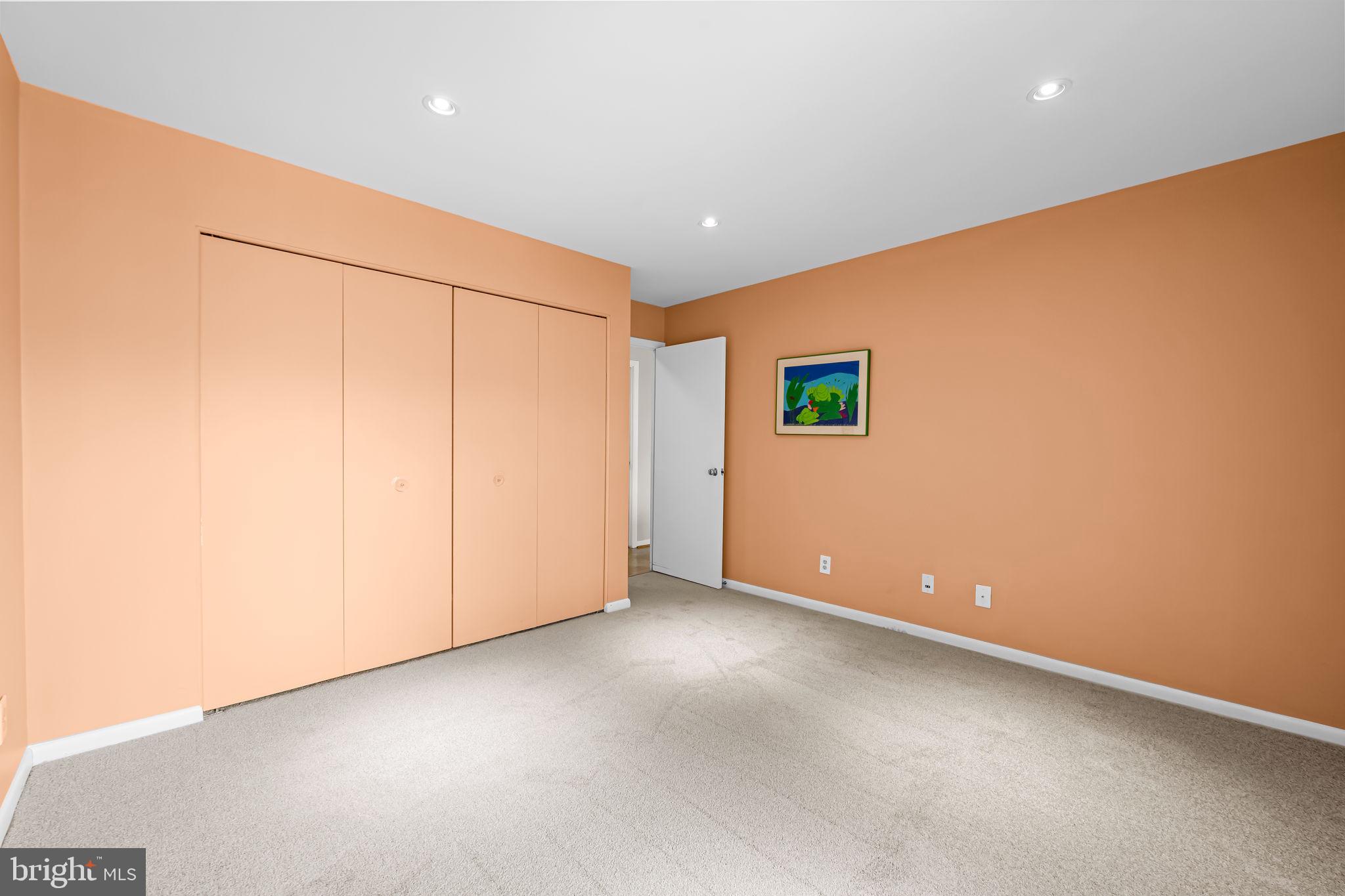 ANNEN WOODS - Residential