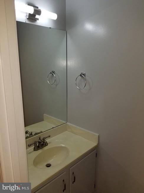 WHITE OAK - Residential