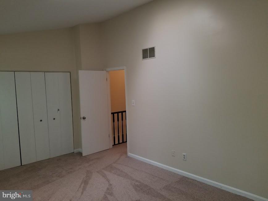 WHITE OAK - Residential