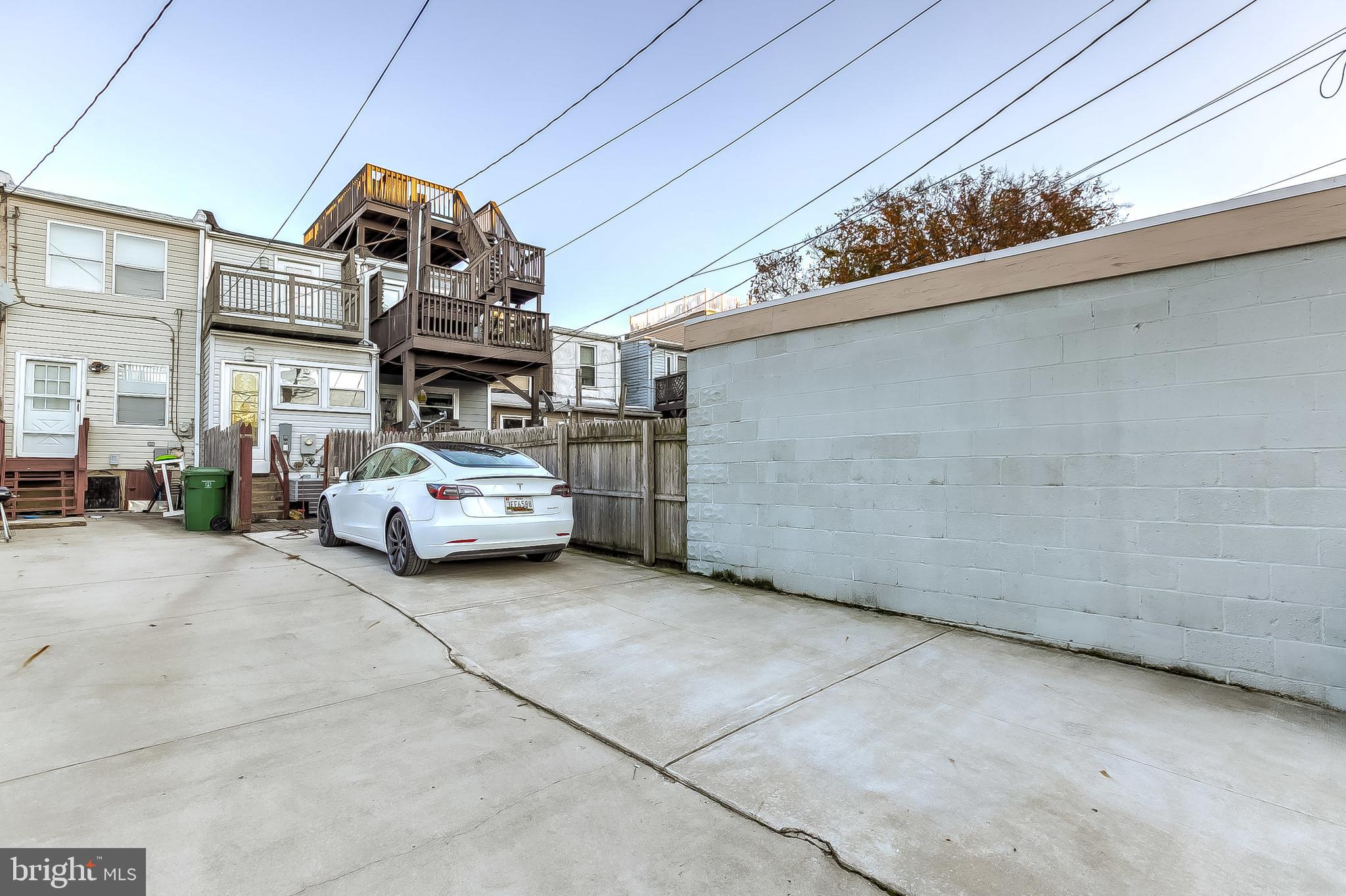 FEDERAL HILL HISTORIC DISTRICT - Residential Lease