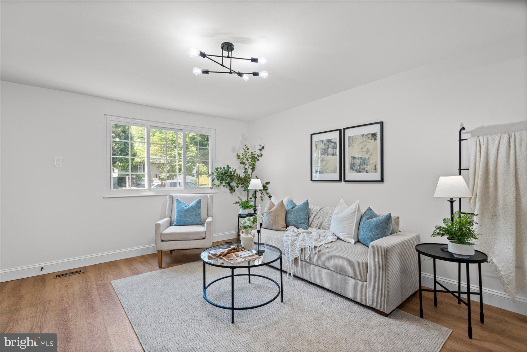 TIMBER GROVE - Residential
