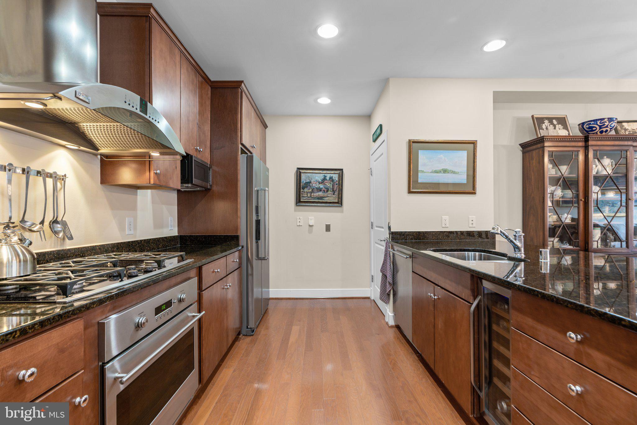 ACTONS LANDING CONDOS - Residential