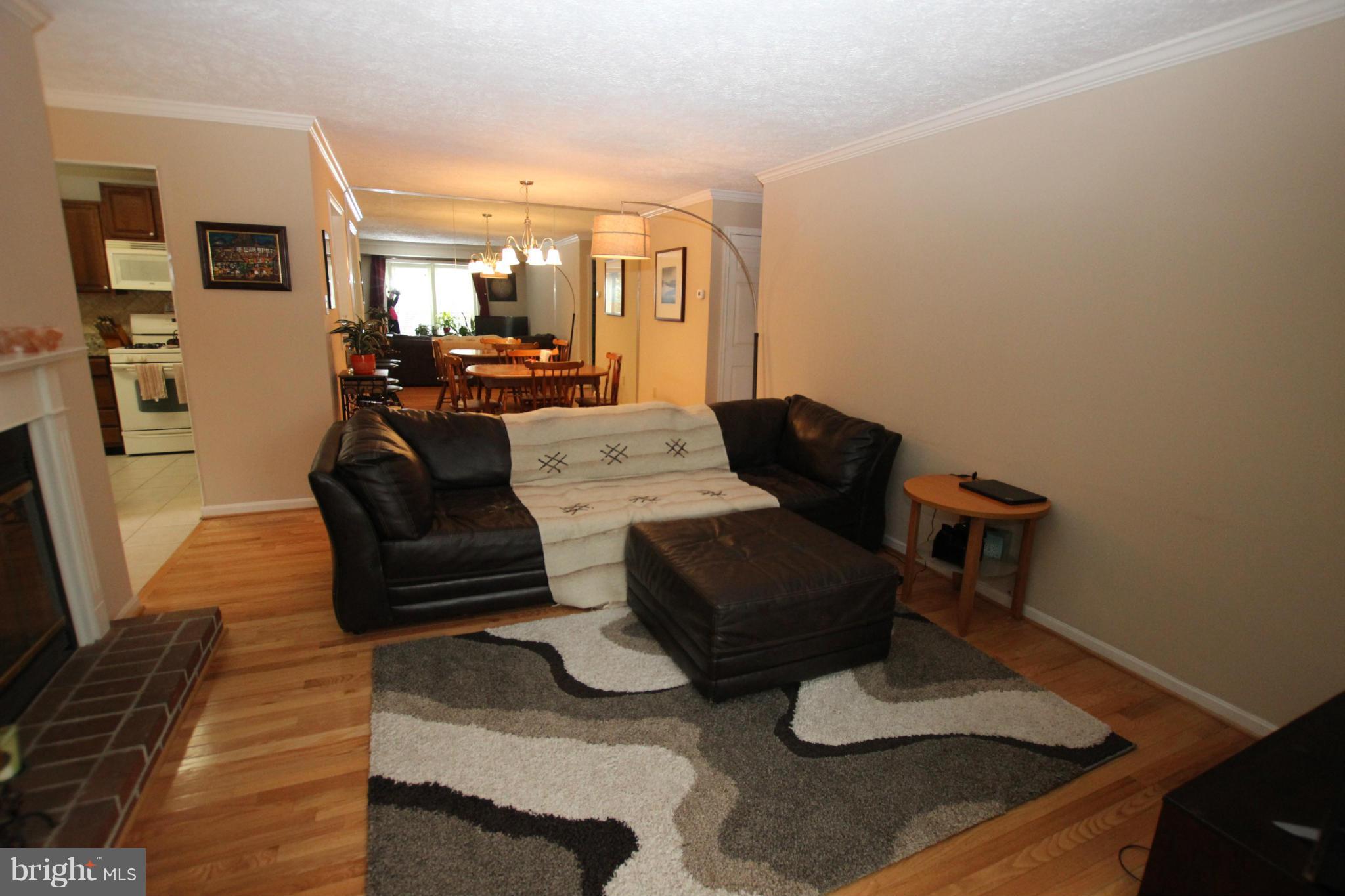 THE OAKTON - Residential Lease