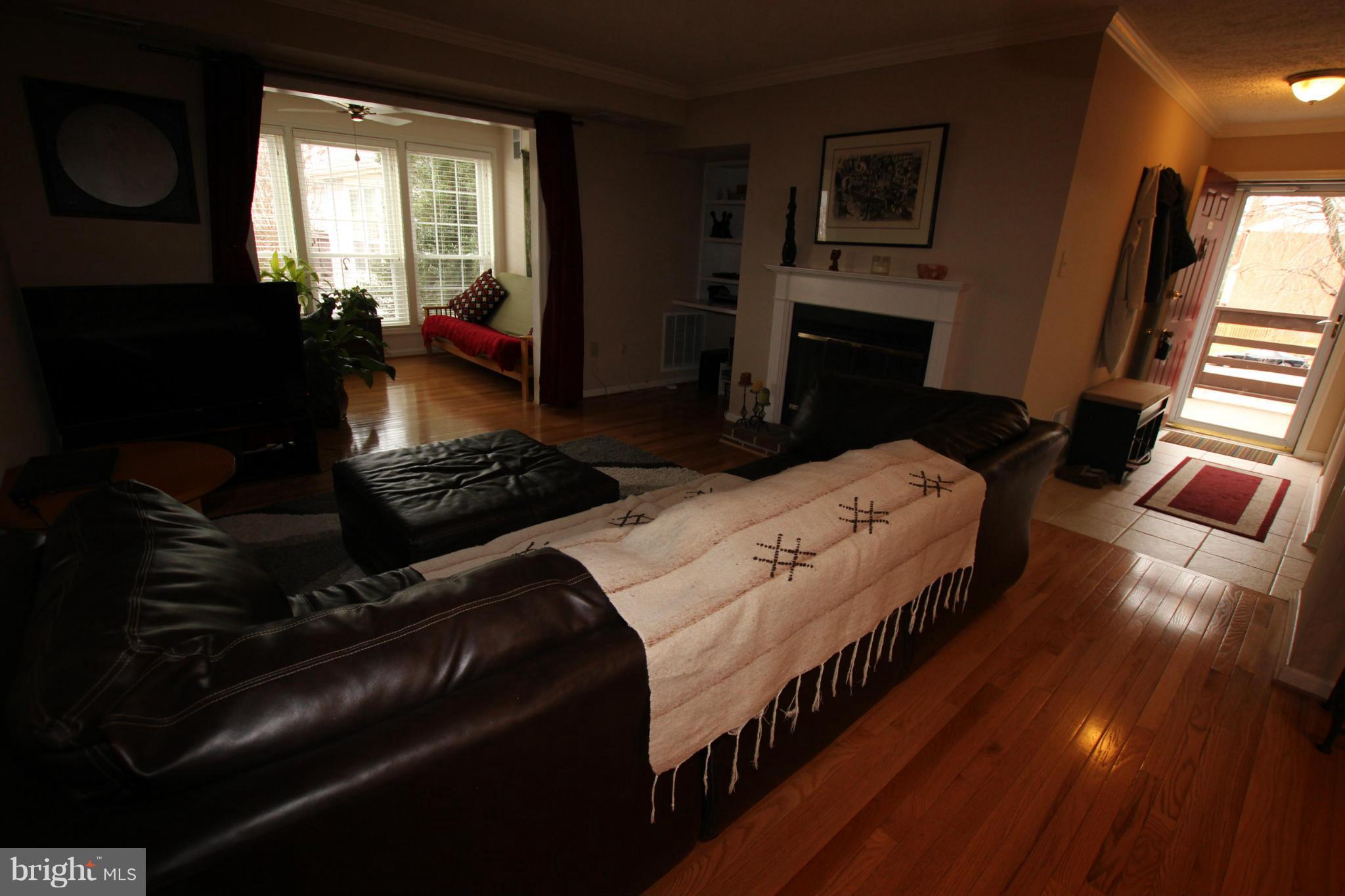 THE OAKTON - Residential Lease