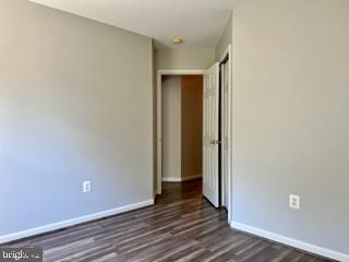 TOWNES AT FAIR LAKES GLEN - Residential Lease