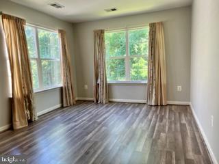 TOWNES AT FAIR LAKES GLEN - Residential Lease