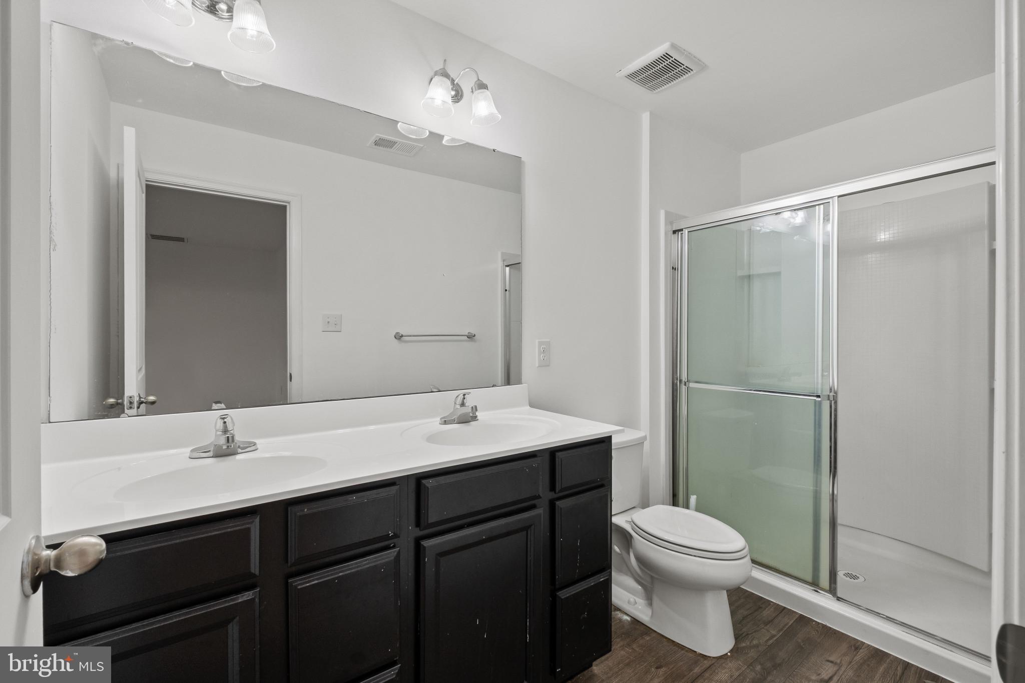 YORKSHIRE ESTATES - Residential