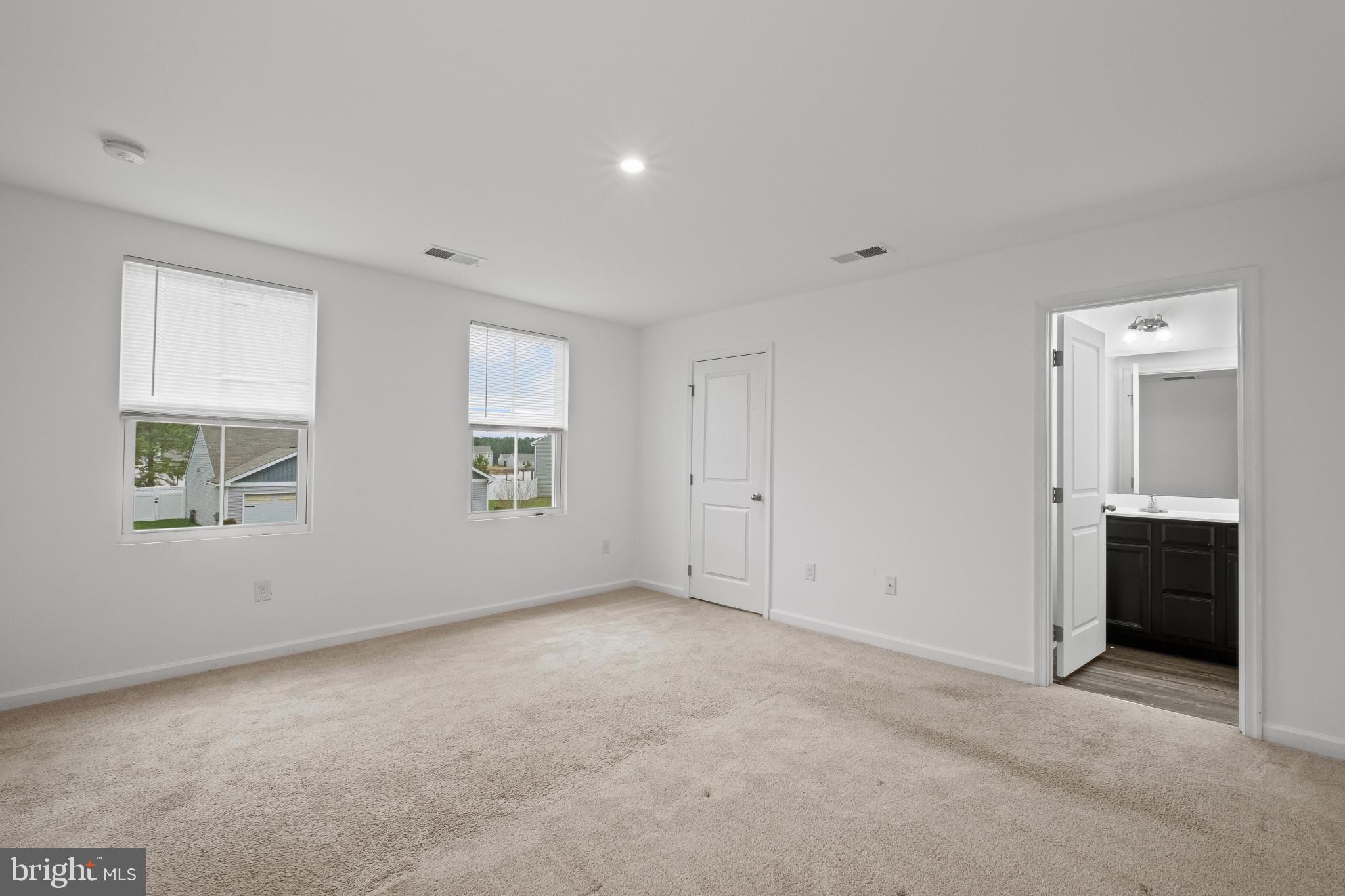 YORKSHIRE ESTATES - Residential