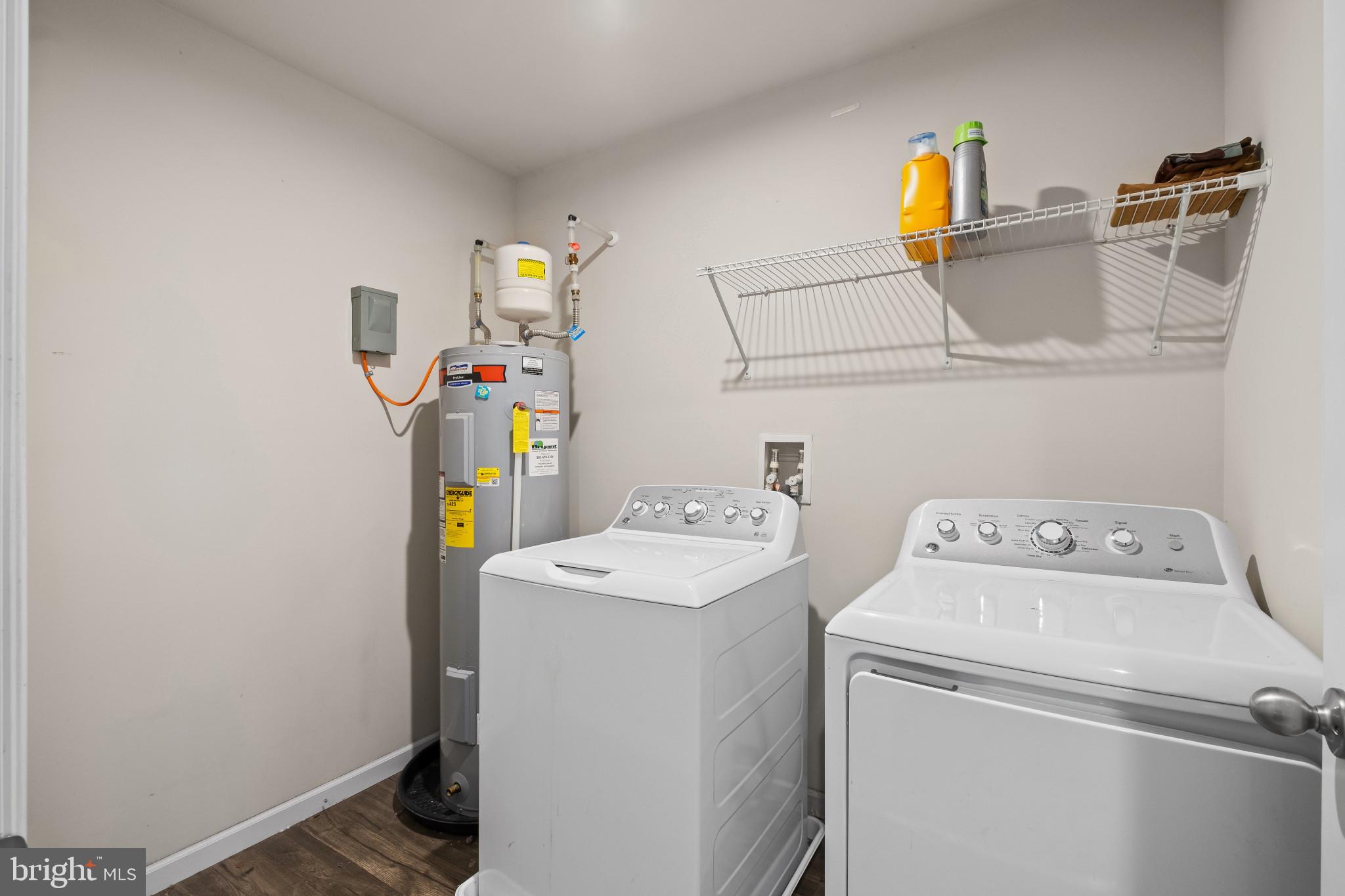 YORKSHIRE ESTATES - Residential