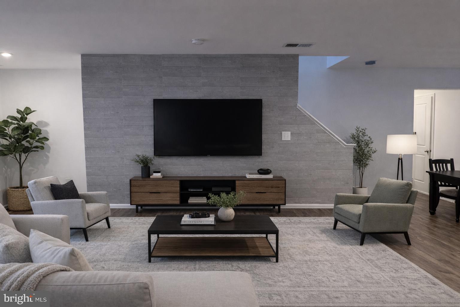 YORKSHIRE ESTATES - Residential
