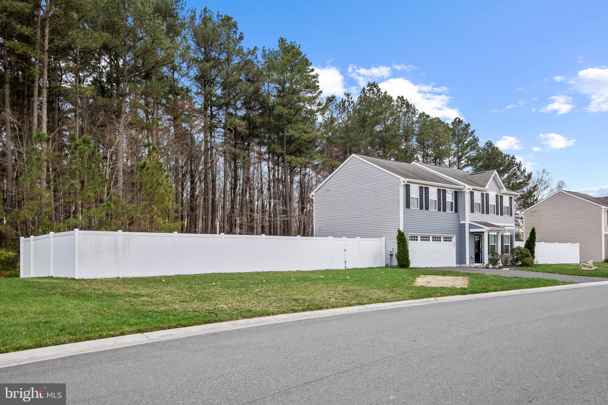 YORKSHIRE ESTATES - Residential