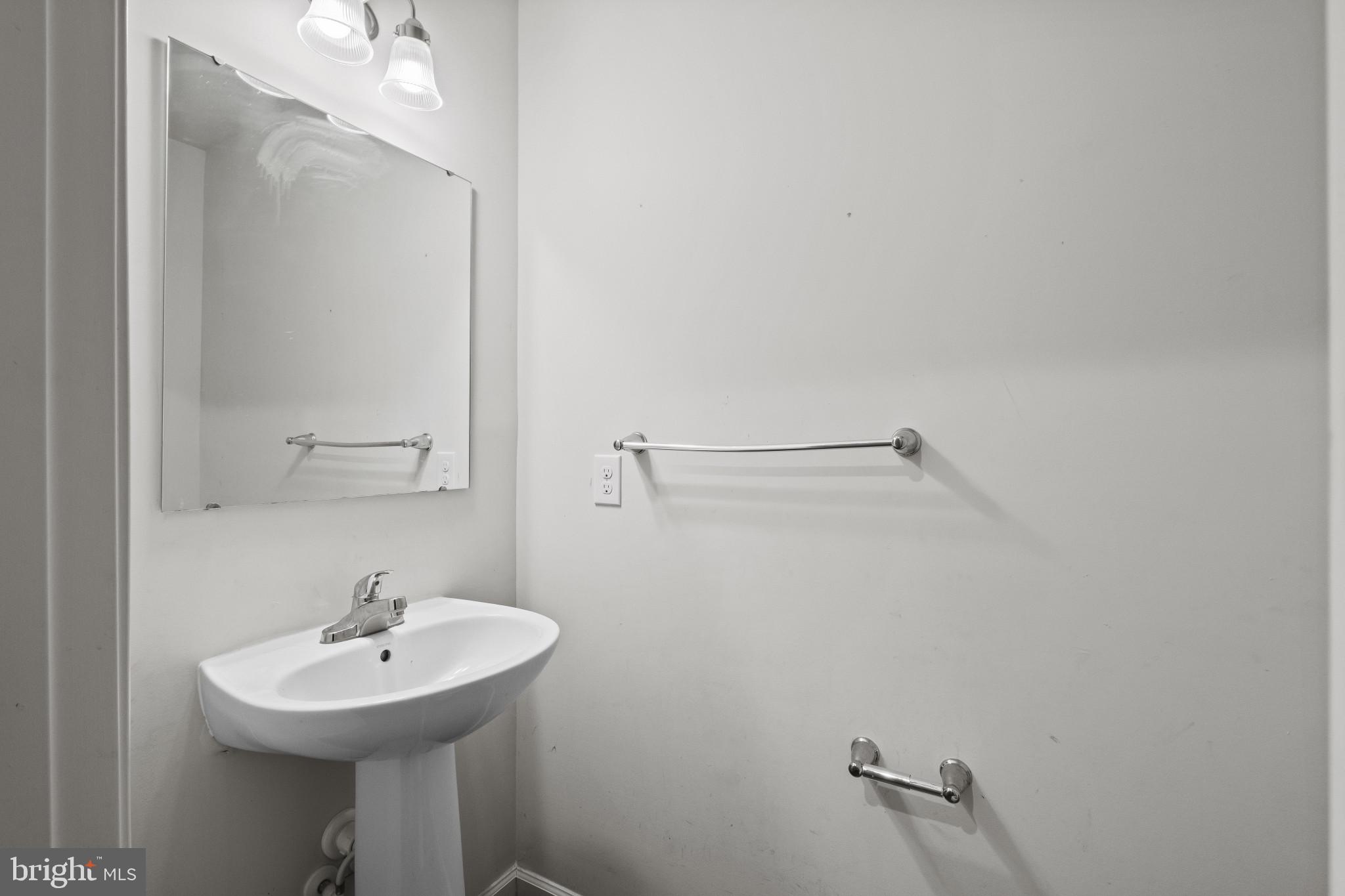 YORKSHIRE ESTATES - Residential