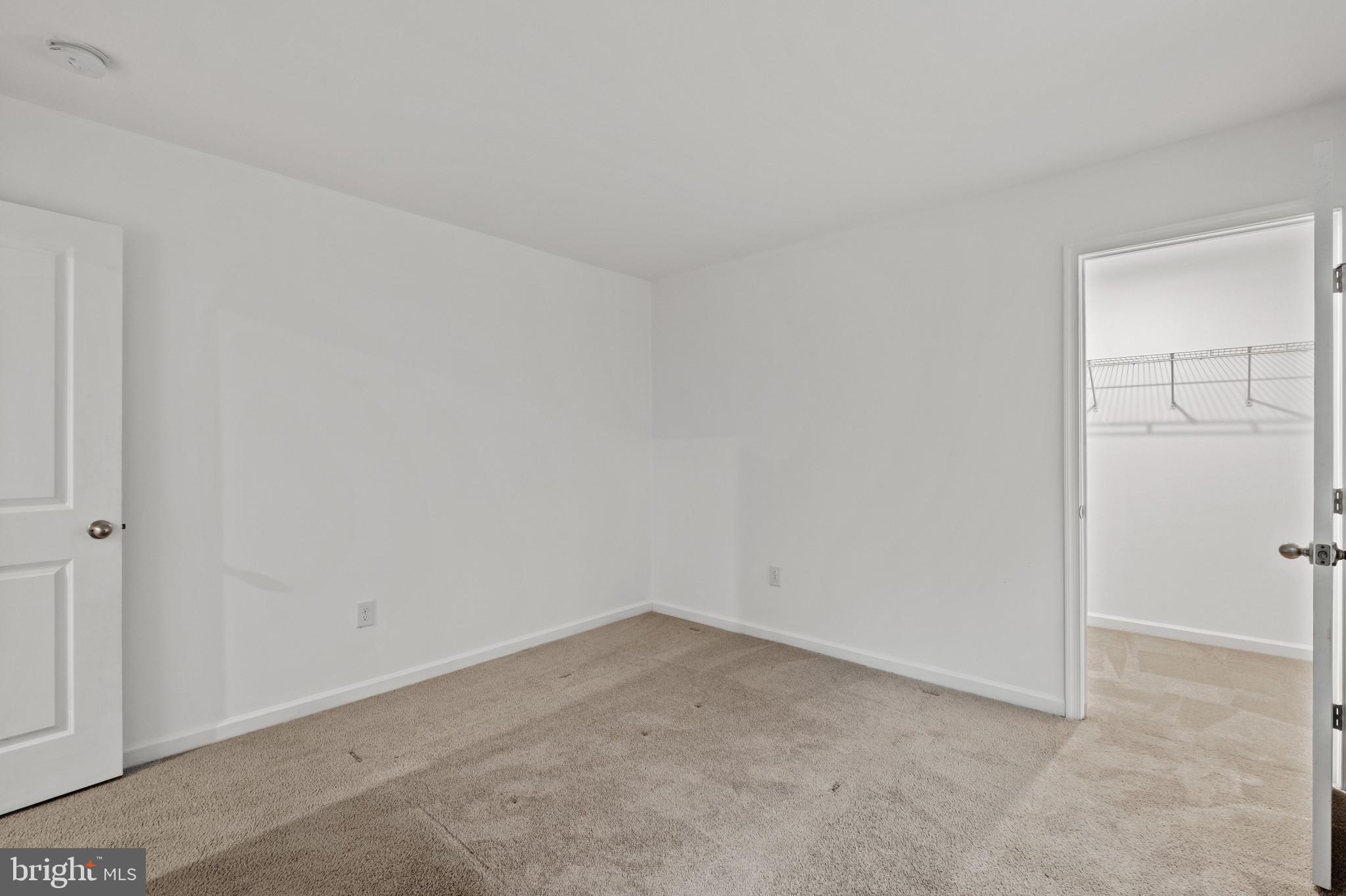 YORKSHIRE ESTATES - Residential