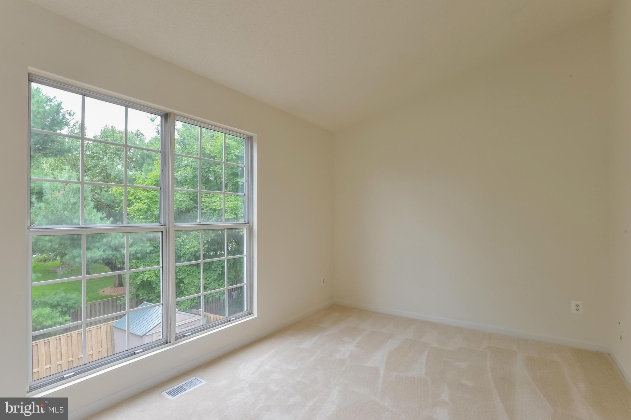 HIGHLAND MEWS - Residential