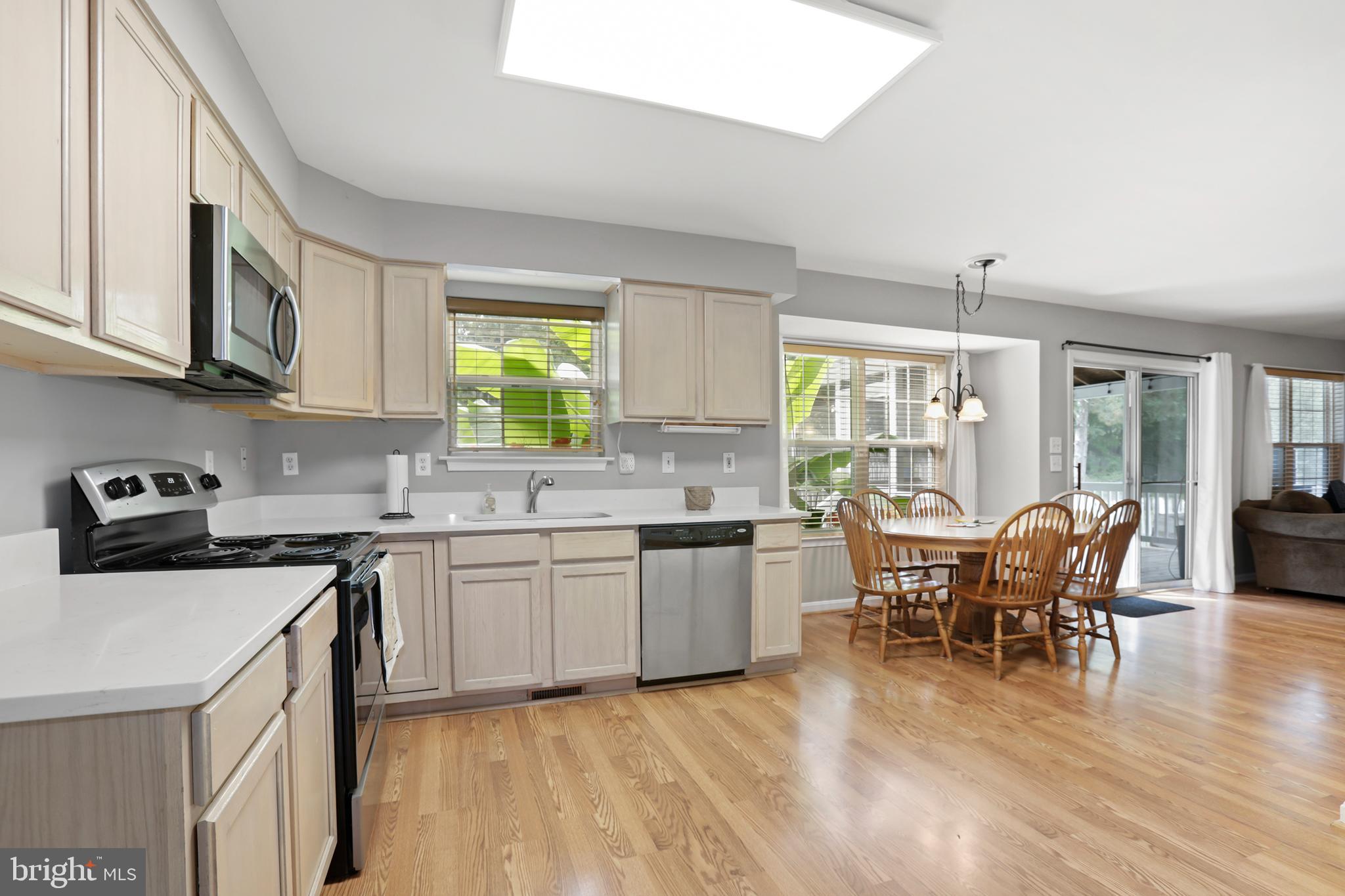 STONE RIVER - Residential