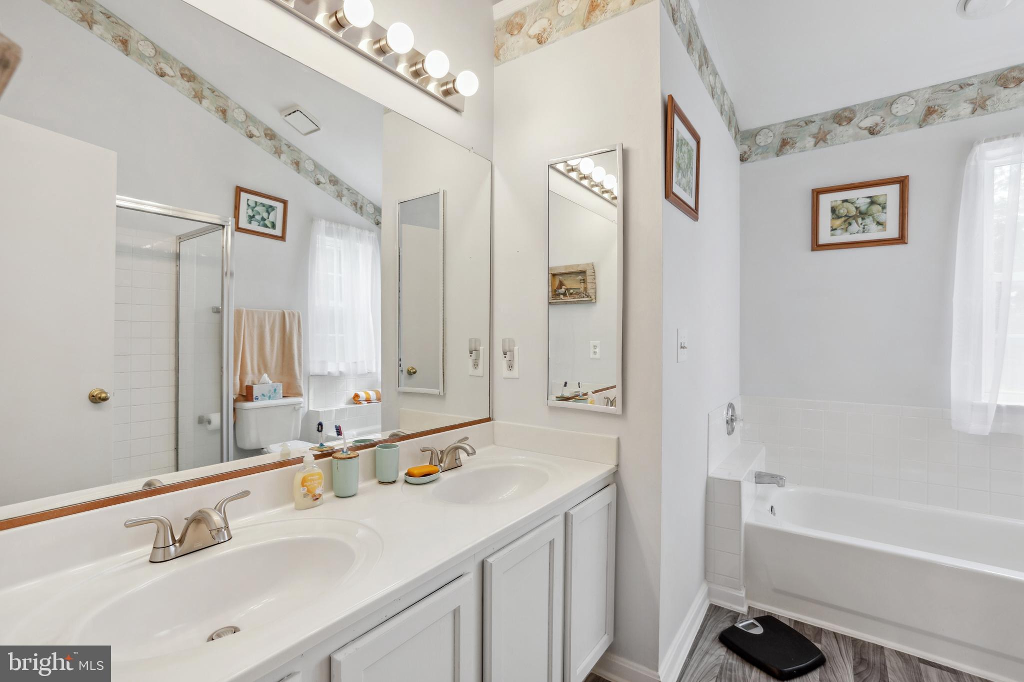 STONE RIVER - Residential