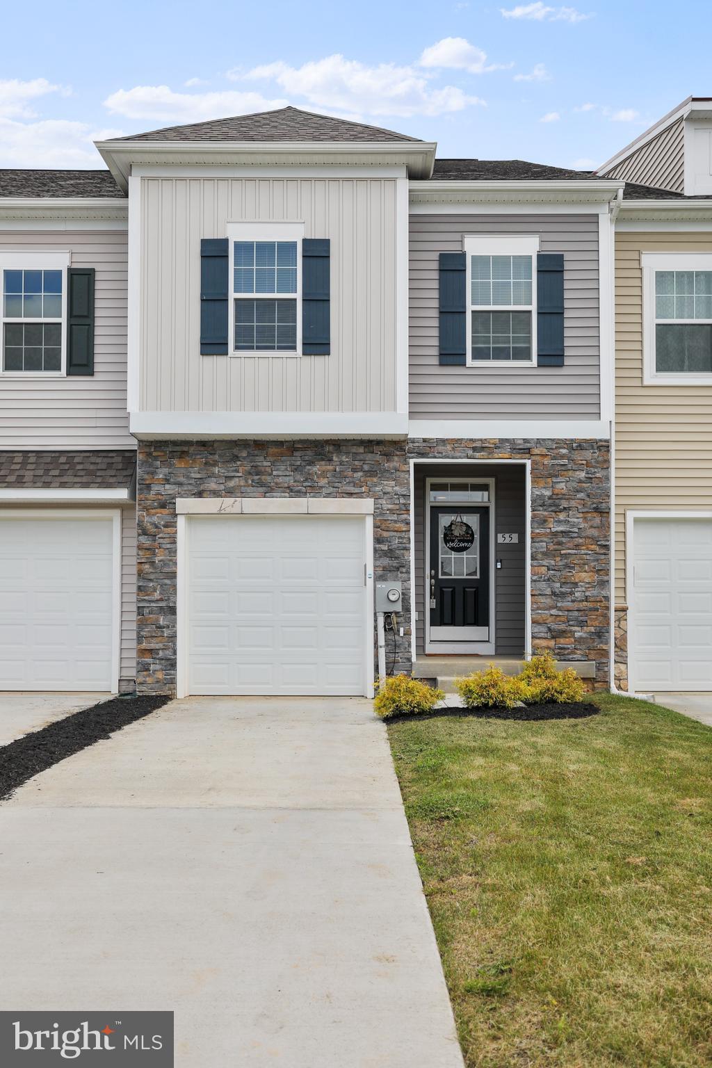 MCCAULEY CROSSING - Residential