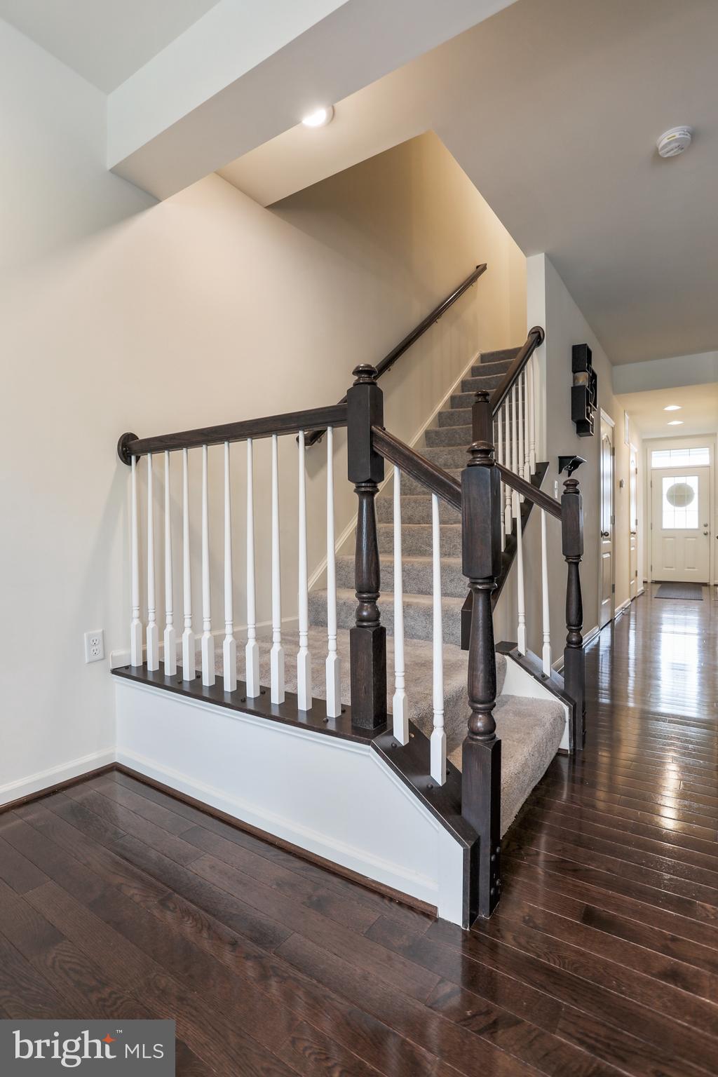 MCCAULEY CROSSING - Residential