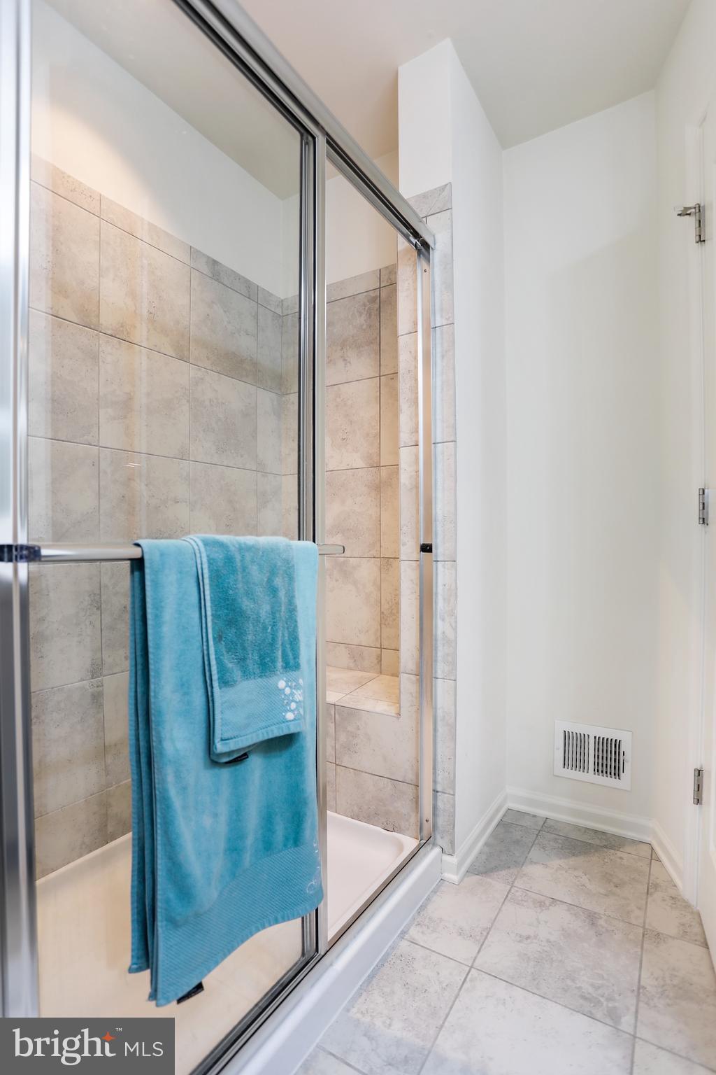 MCCAULEY CROSSING - Residential