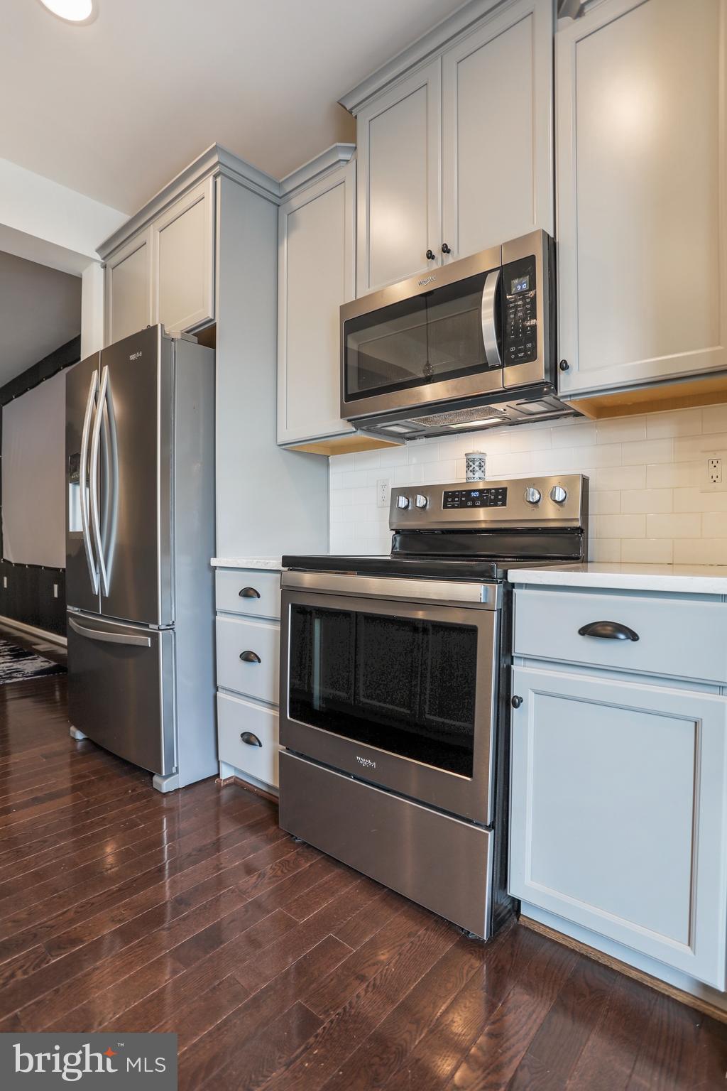 MCCAULEY CROSSING - Residential