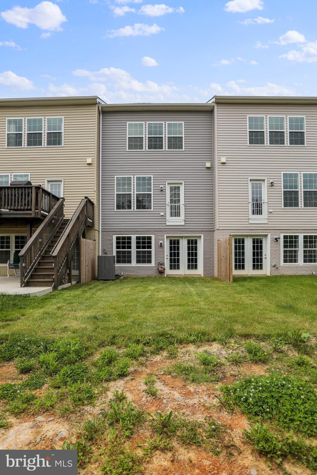 MCCAULEY CROSSING - Residential