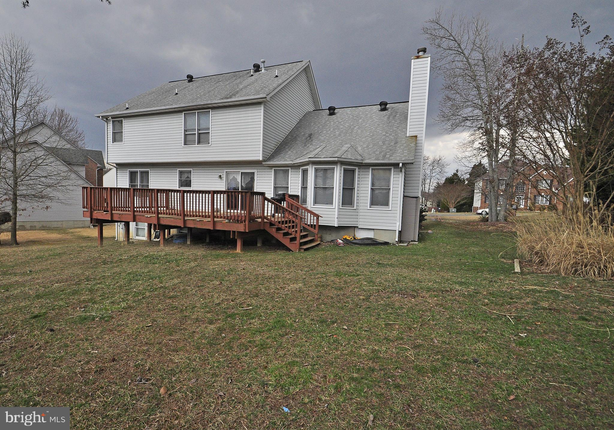 ROYAL OAKS - Residential