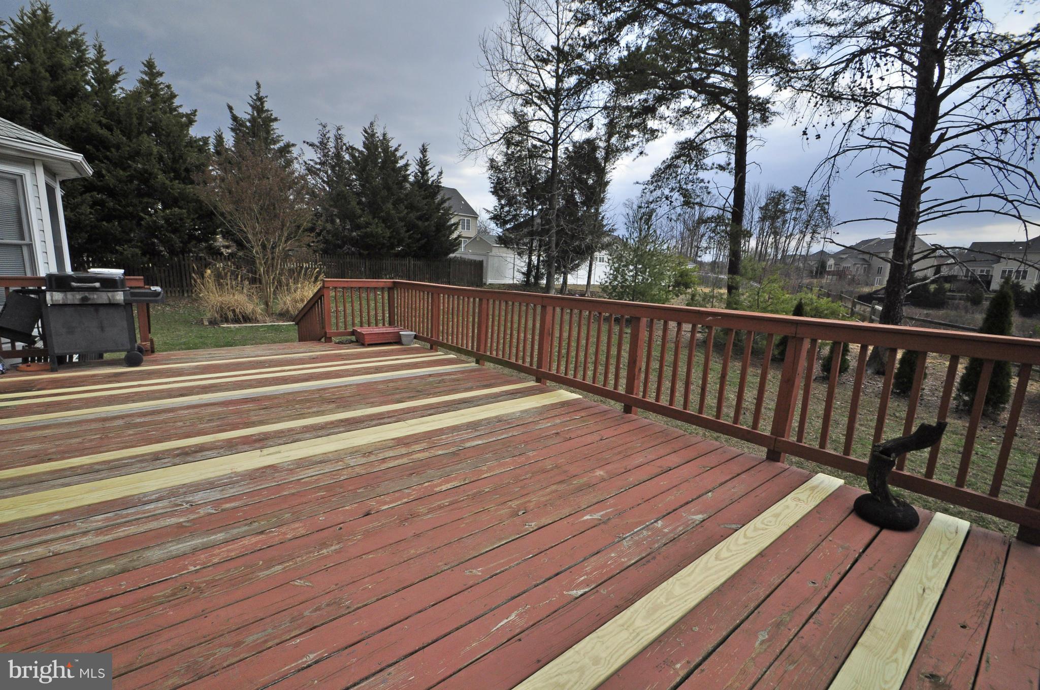 ROYAL OAKS - Residential