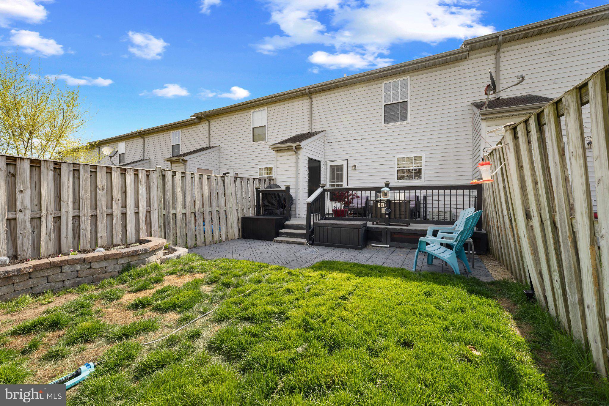 HUNTINGTON MEADOWS - Residential