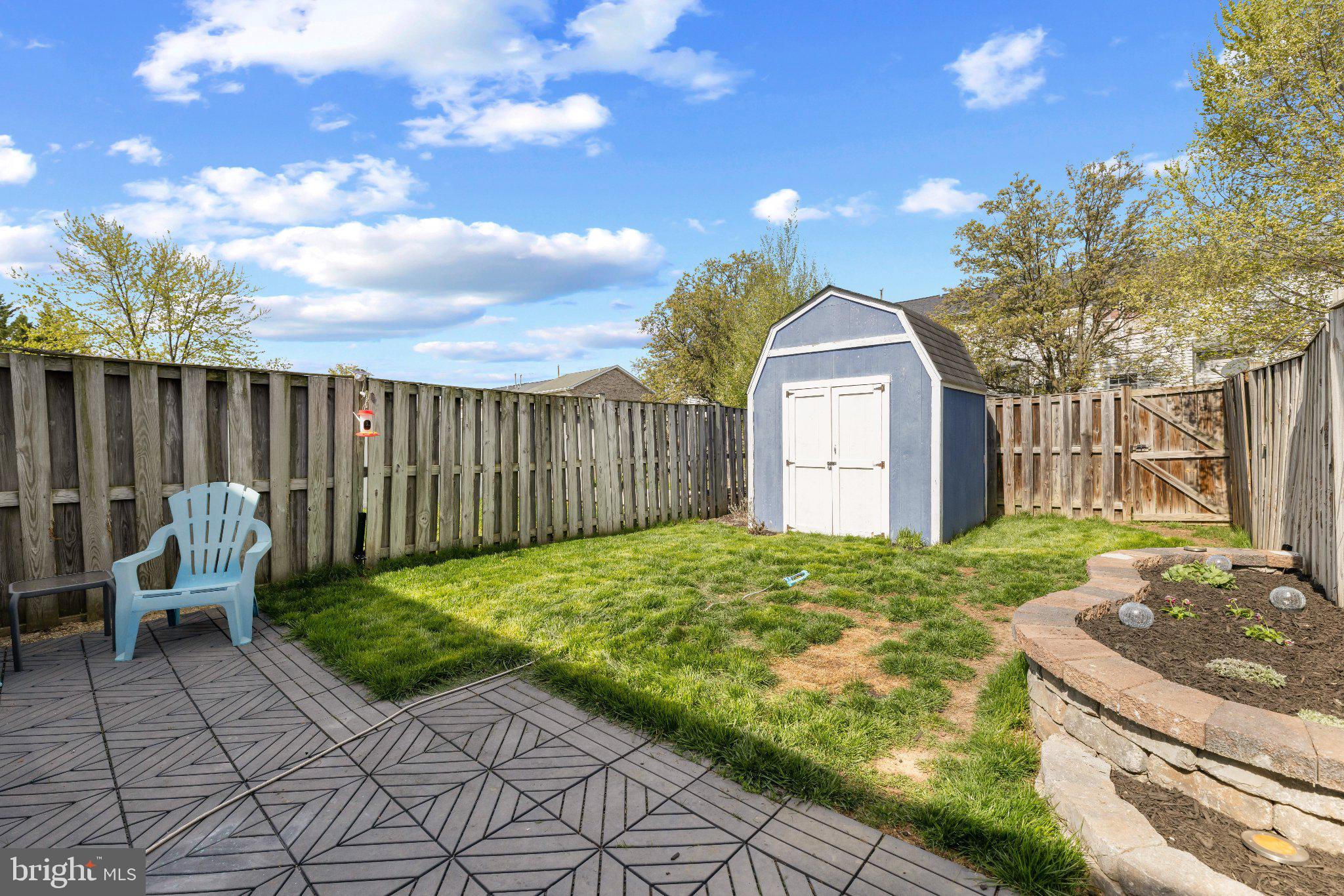 HUNTINGTON MEADOWS - Residential