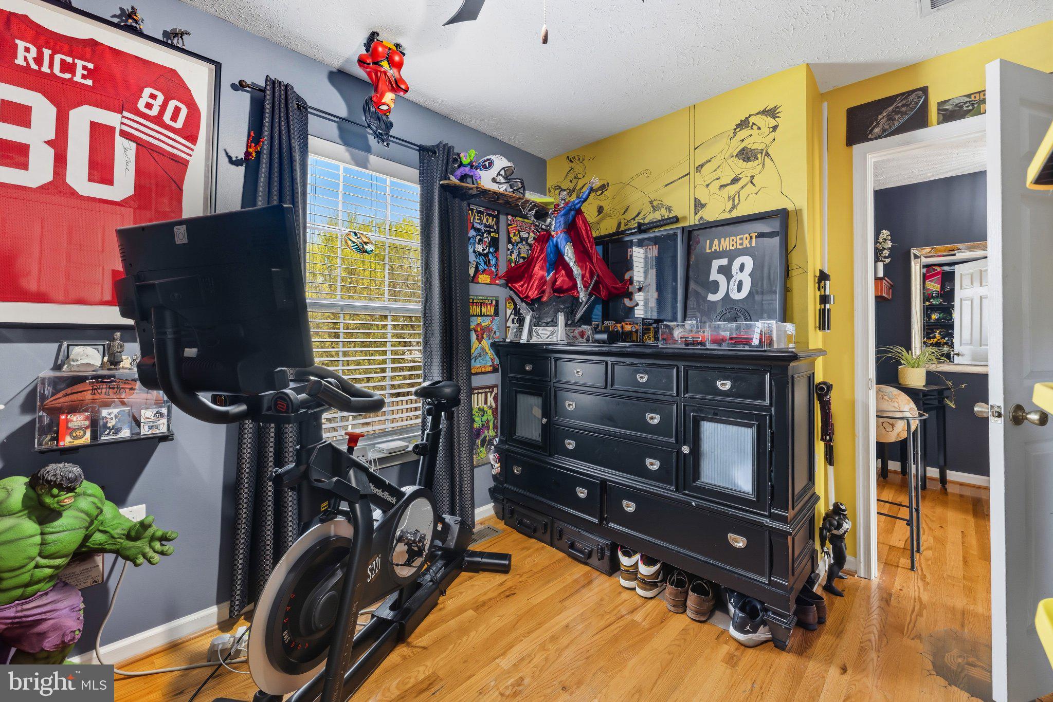 HUNTINGTON MEADOWS - Residential