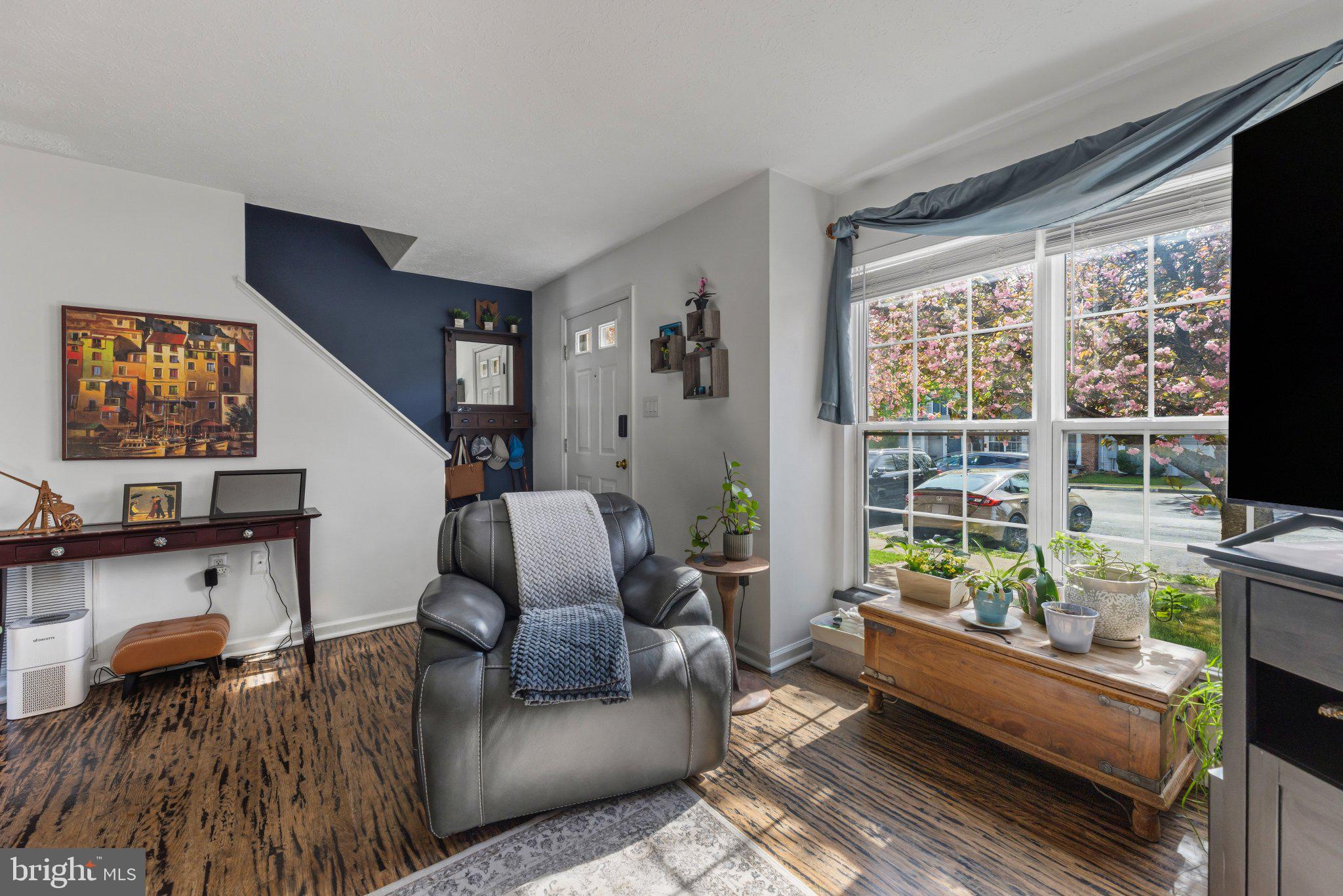 HUNTINGTON MEADOWS - Residential