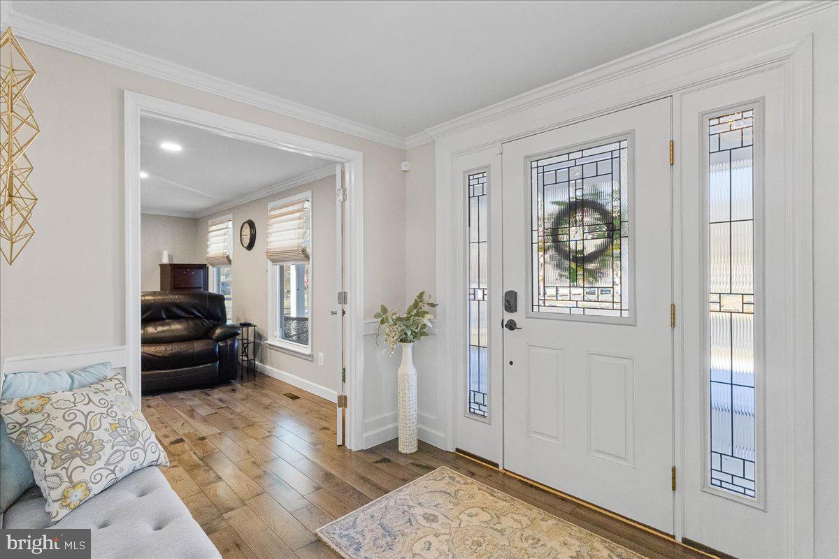 MONTCLAIR - Residential