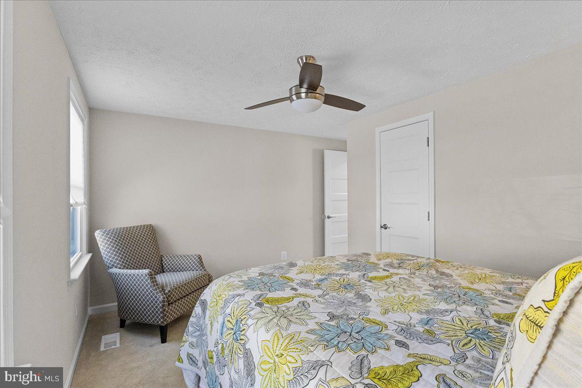 MONTCLAIR - Residential